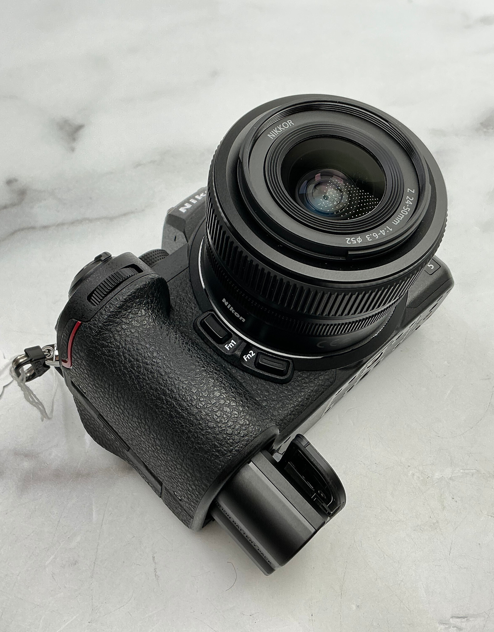NIKON Nikon Z5 Camera w/ 24-50mm Used EX