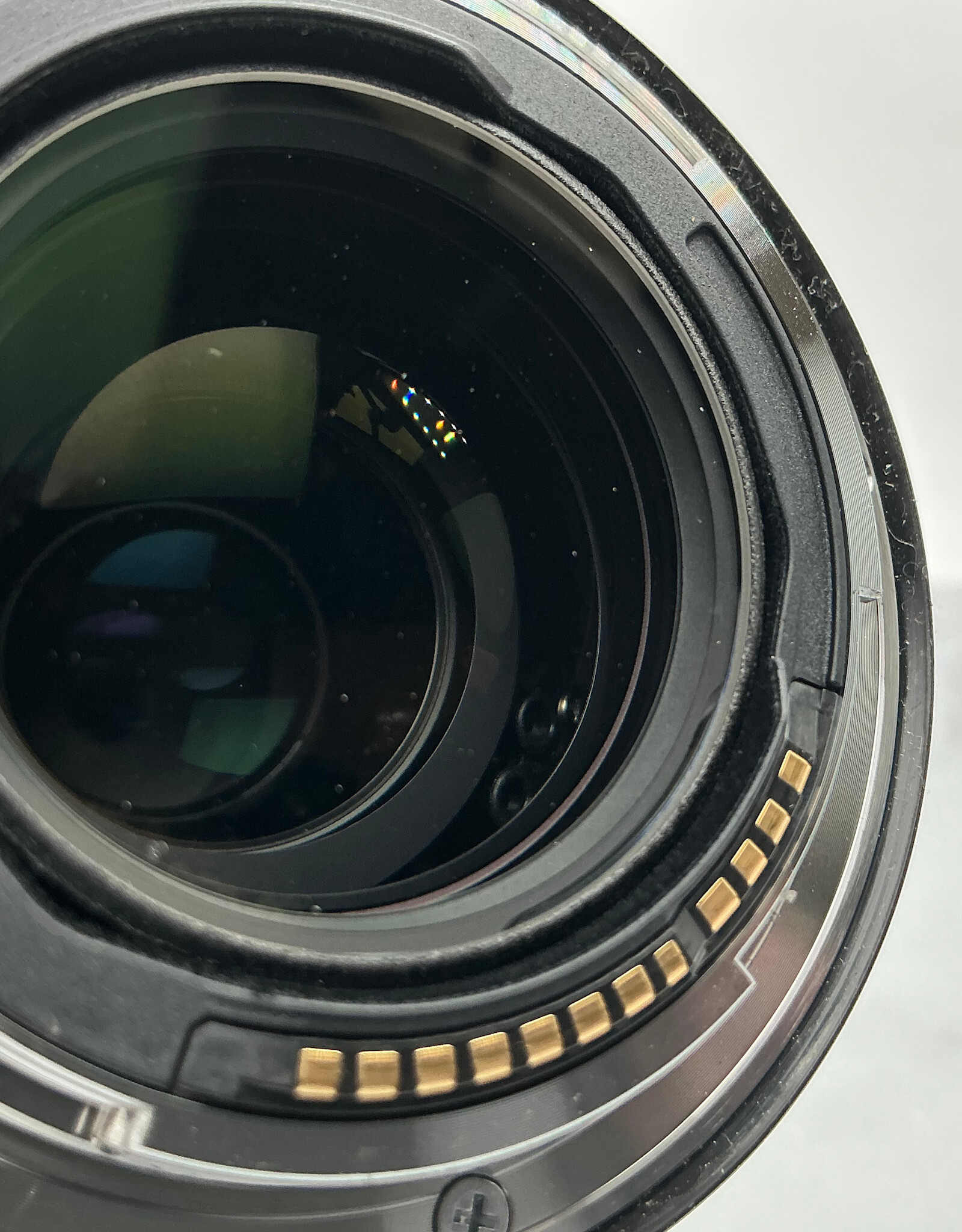 CANON Canon RF 70-200mm f4 L IS USM Lens w/ Hood Used Good