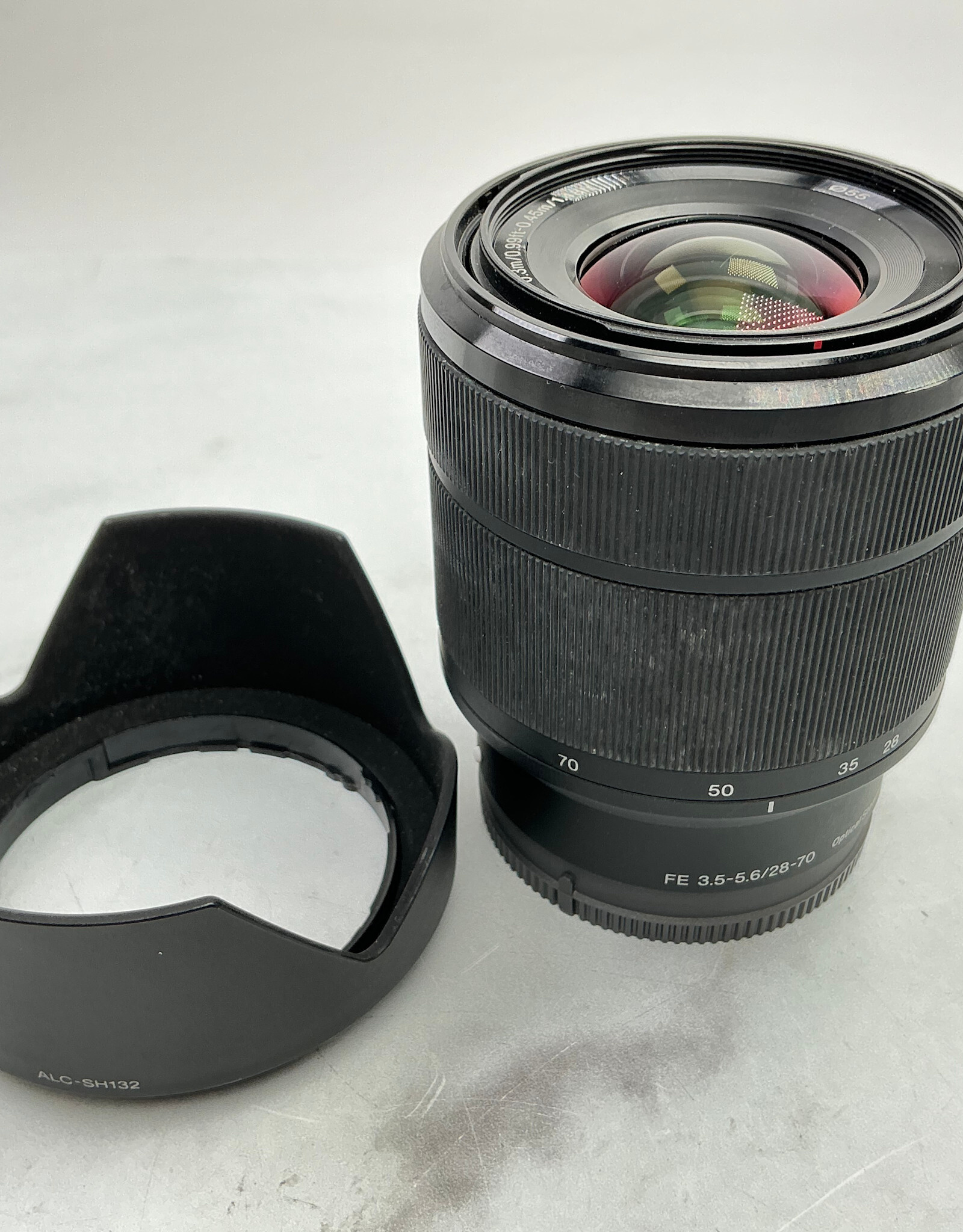 SONY Sony FE 28-70mm f3.5-5.6 OSS Lens w/ Hood Used Good
