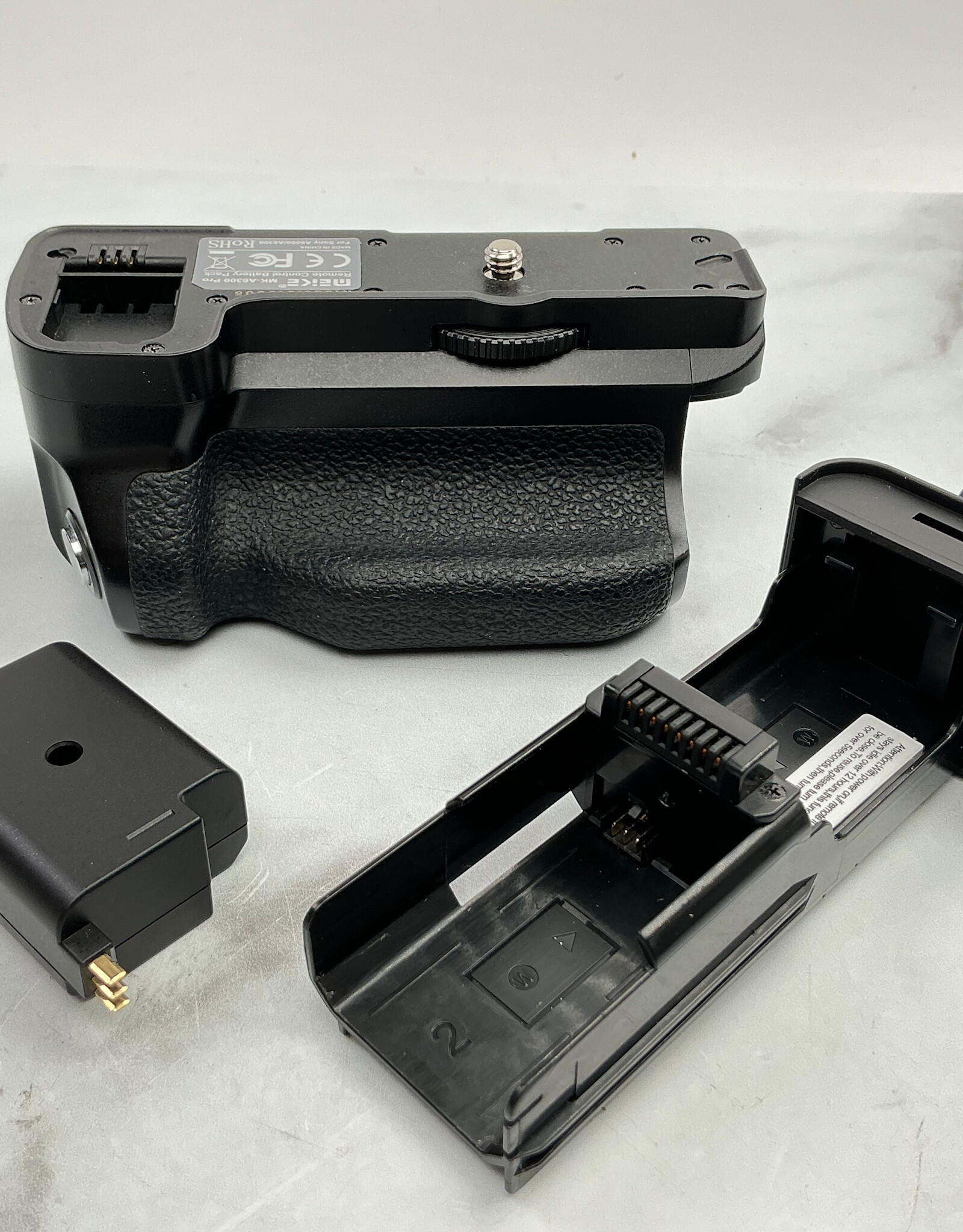 Meike Meike Battery Grip MK-a6300 Sony Used Fair