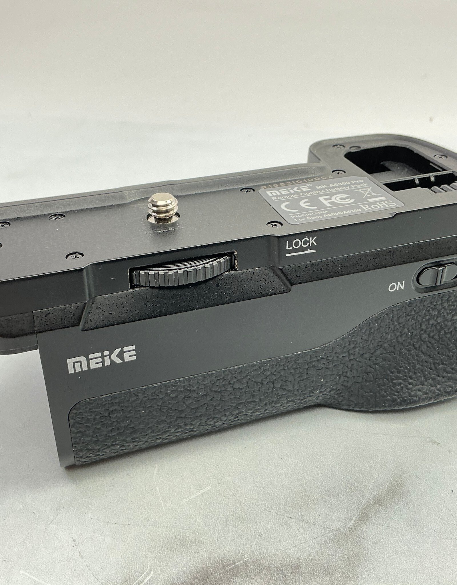 Meike Meike Battery Grip MK-a6300 Sony Used Fair