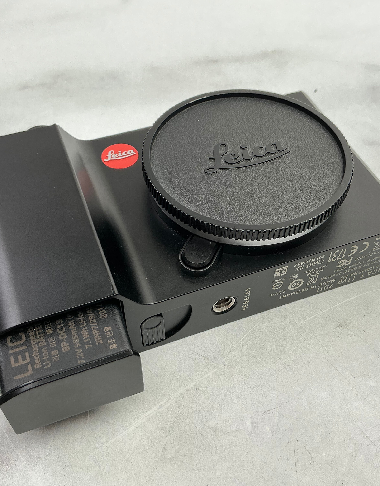 Leica Leica T Type 701 Camera w/ Charger Used EX