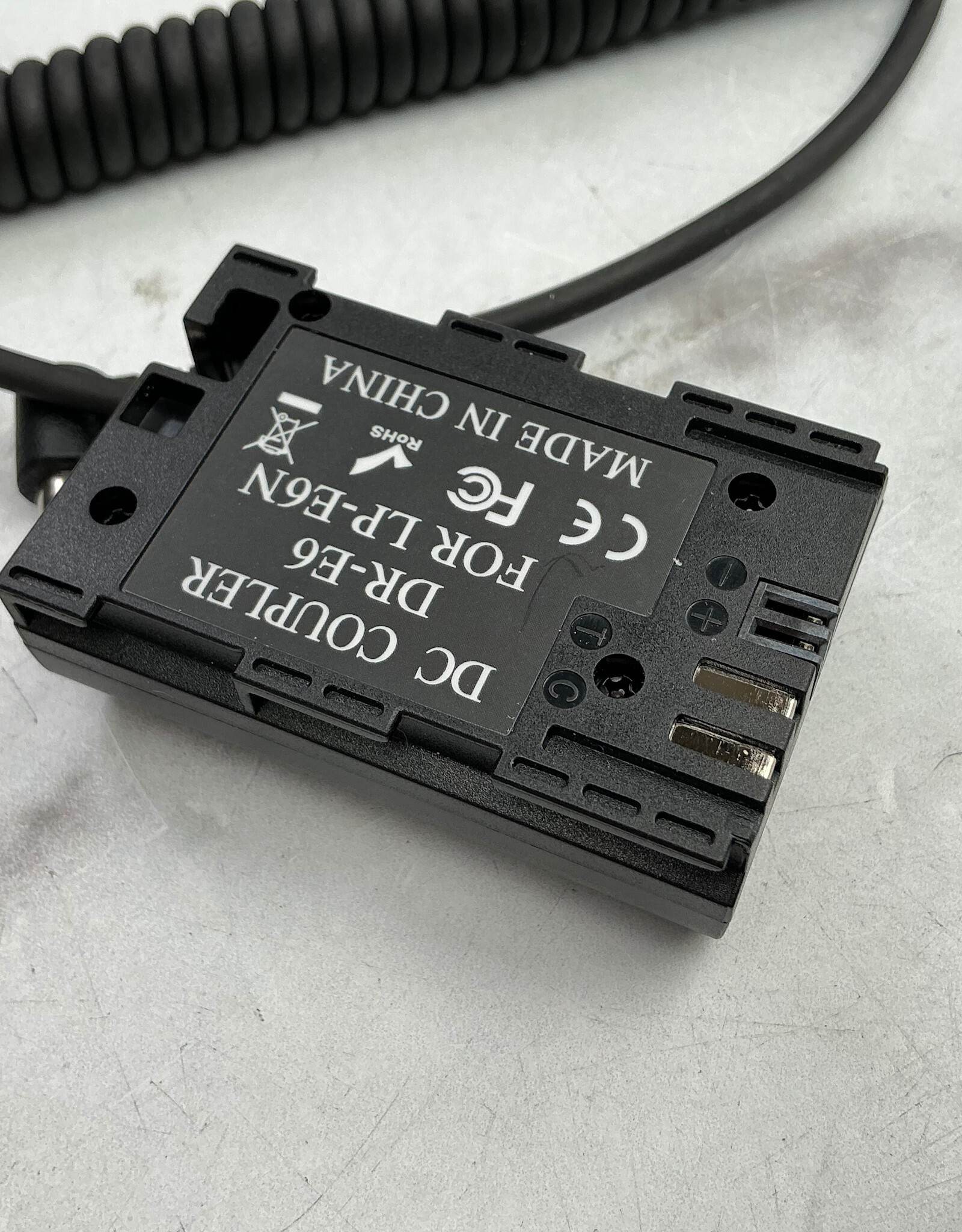 DC Coupler DR-E6 for Canon LP-E6N Used Good