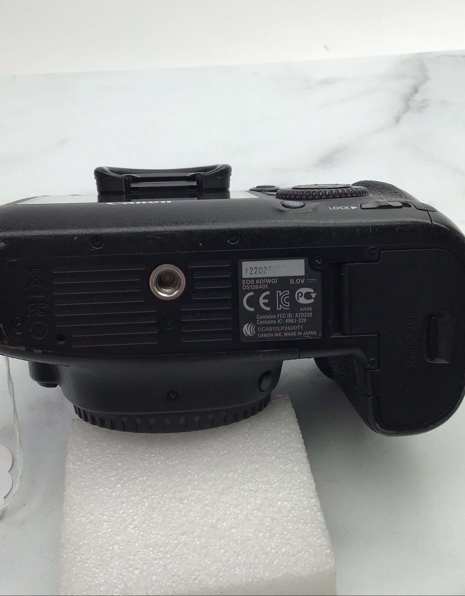CANON Canon 6D Camera Body w/ Charger Used Fair