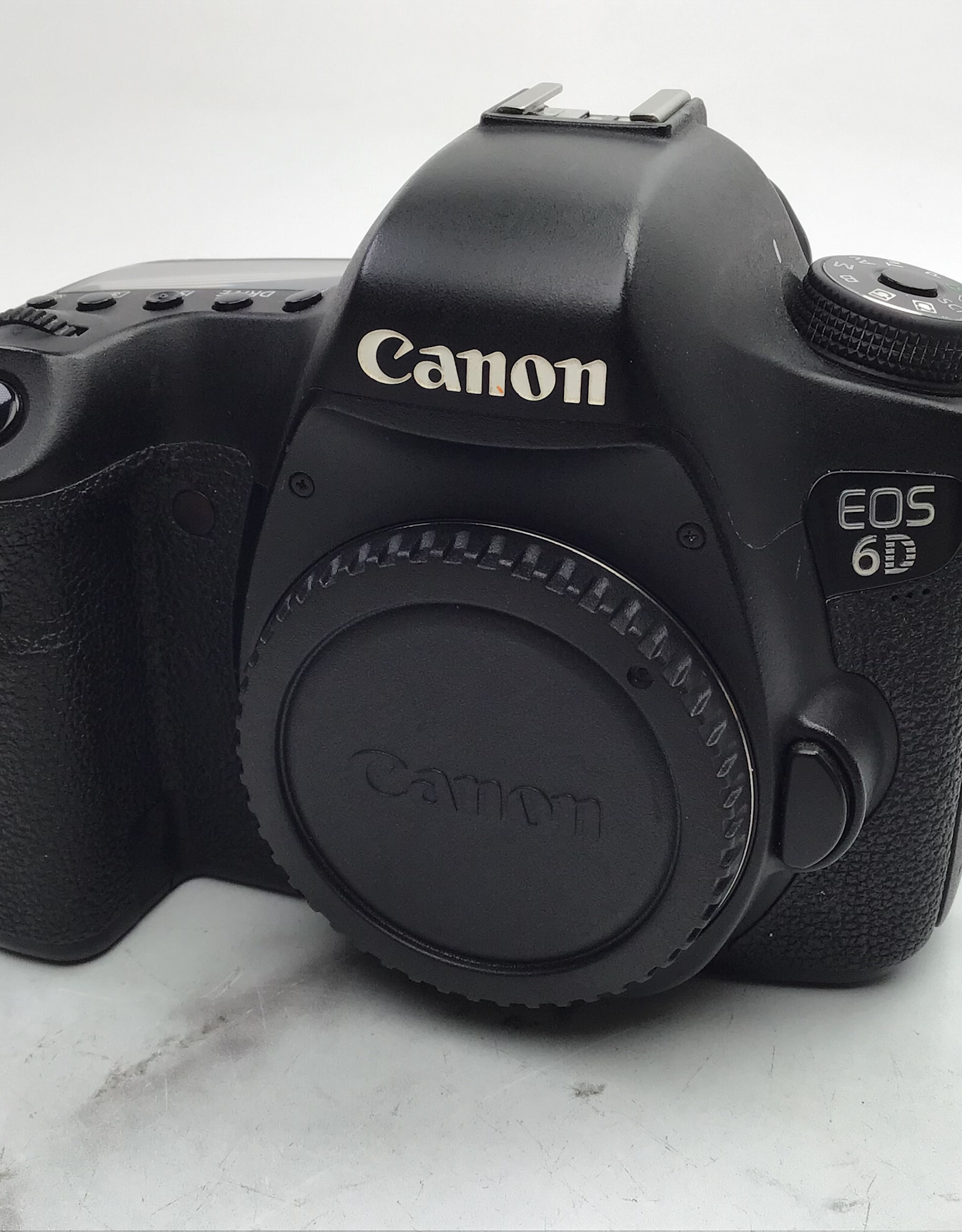 CANON Canon 6D Camera Body w/ Charger Used Fair