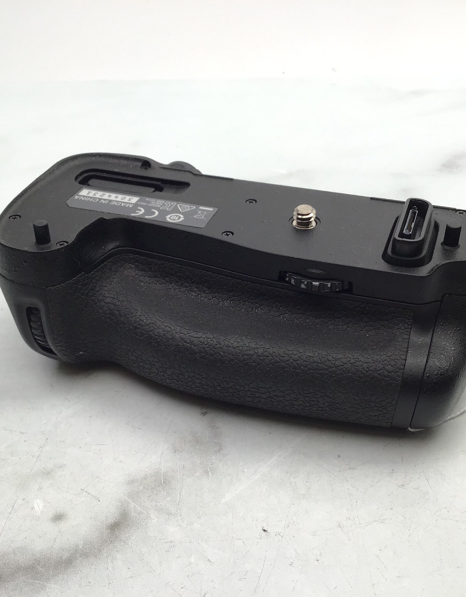 NIKON Nikon MB-D16 Grip for D750 Used Good