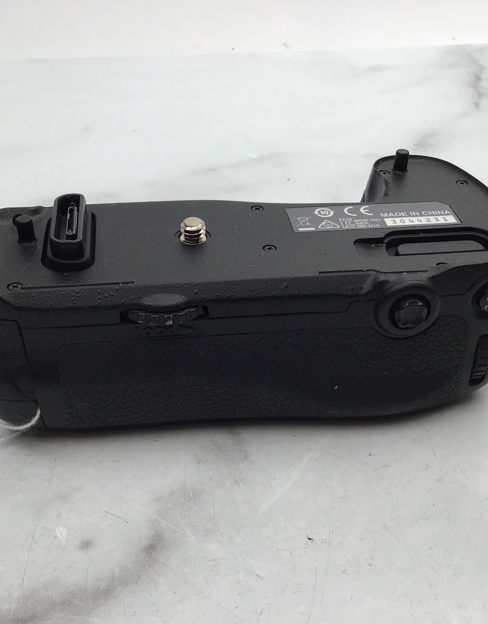 NIKON Nikon MB-D16 Grip for D750 Used Good