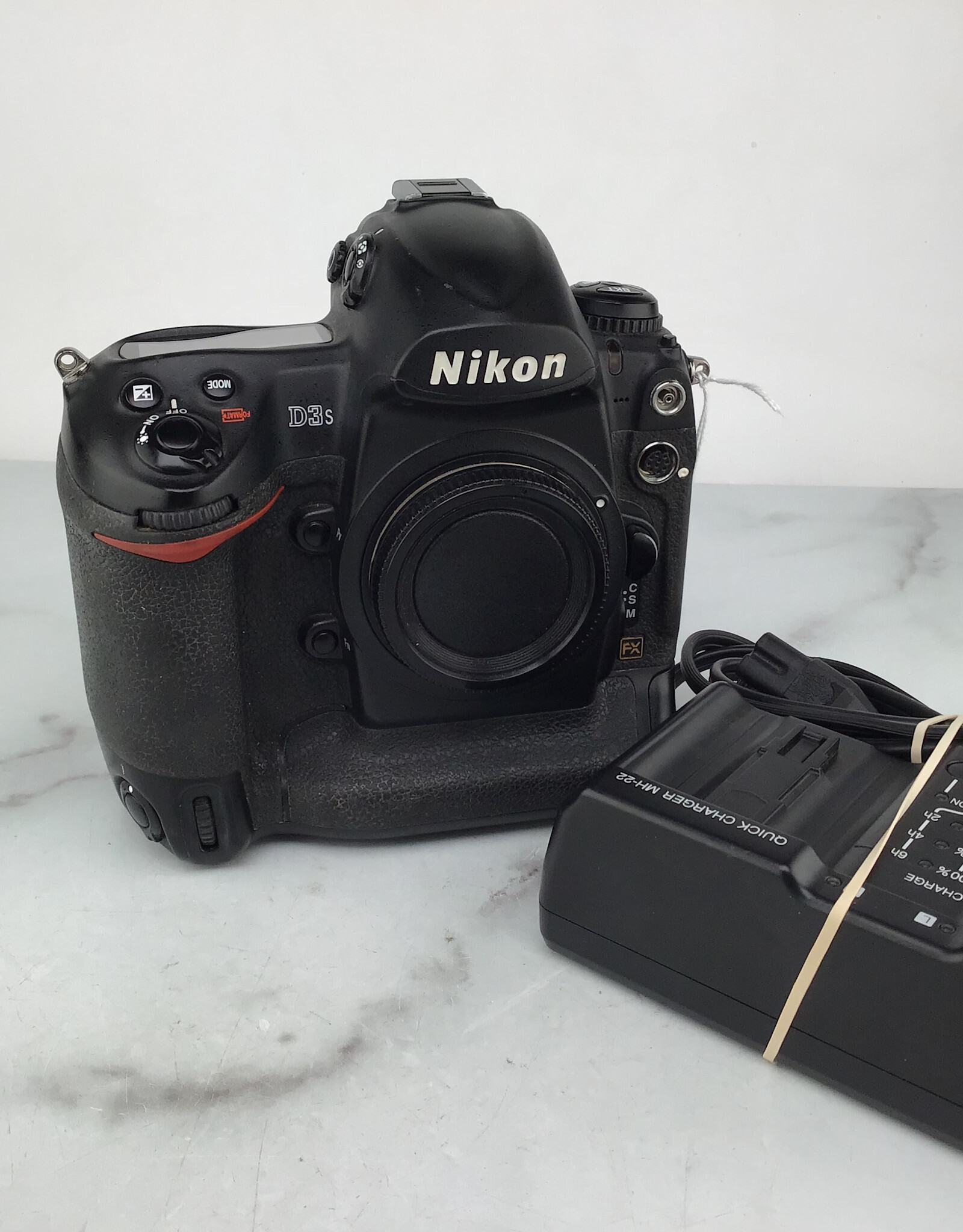 NIKON Nikon D3S Camera Body Shutter Count 228166 Used Fair