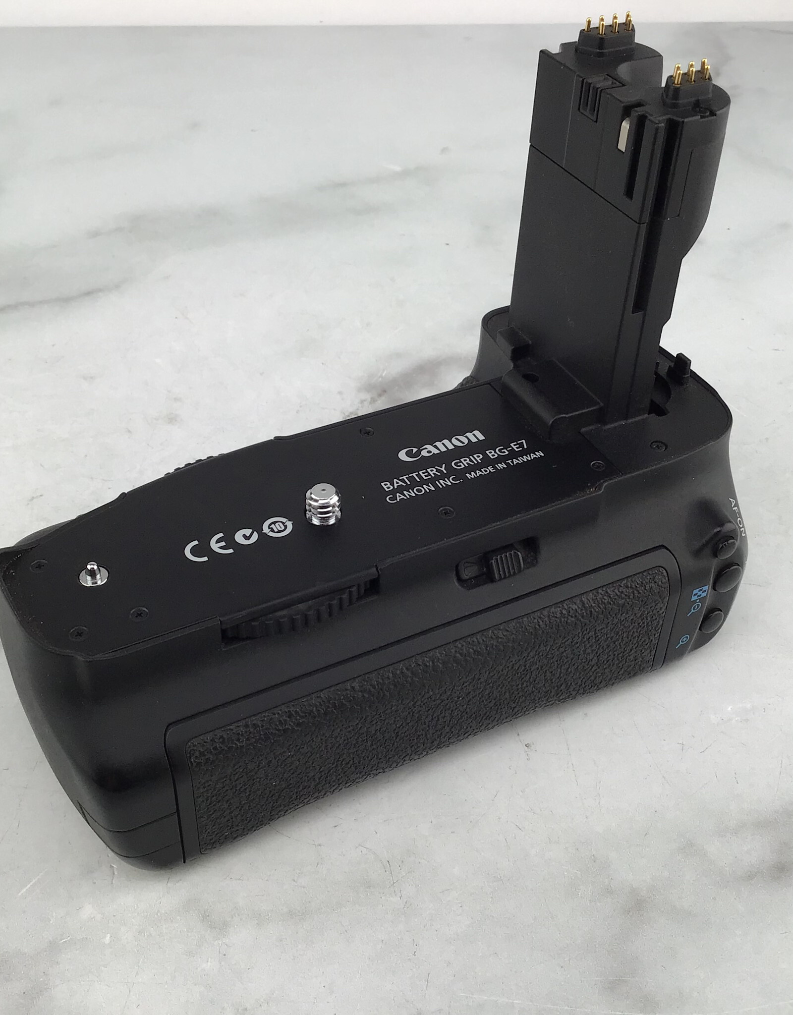 CANON Canon Battery Grip BG-E7 Used Good