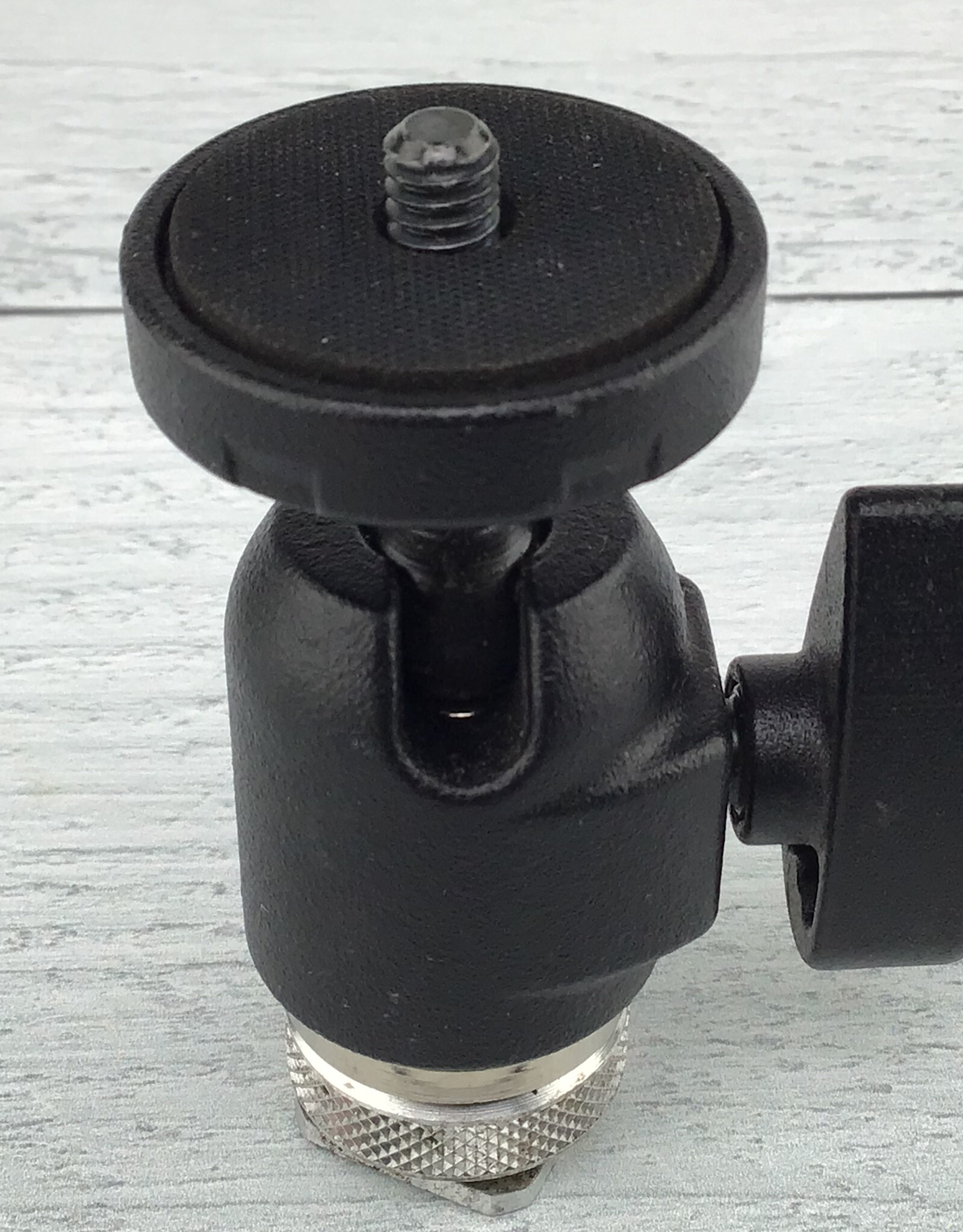 MANFROTTO Manfrotto 482LCD Head w/ Cold Shoe Used Good