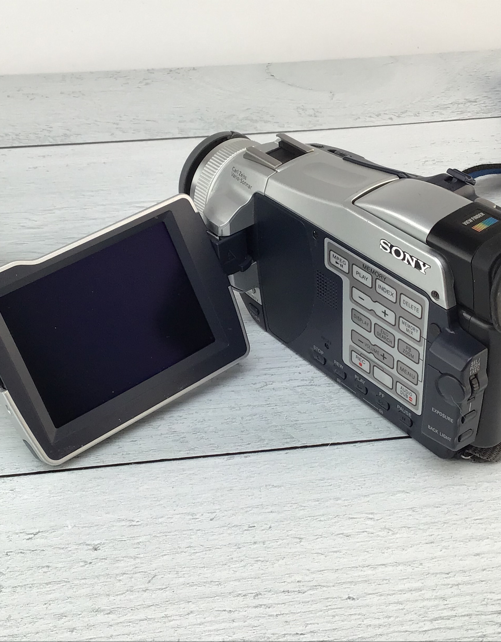 SONY Sony DCR TRV27 Mini DV Camcorder Used Fair