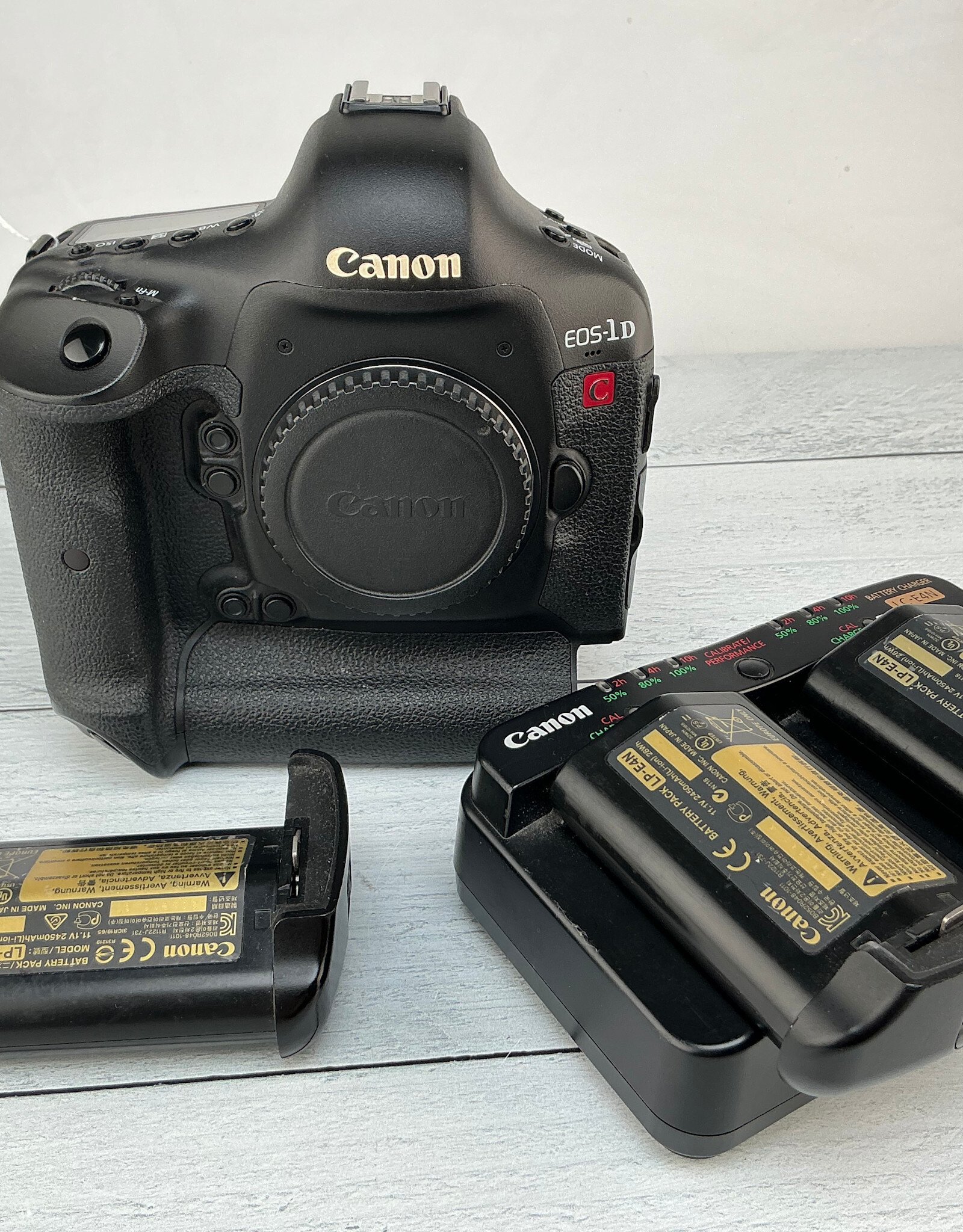 CANON Canon EOS 1D C Camera Body Shutter Count 179k Used Good