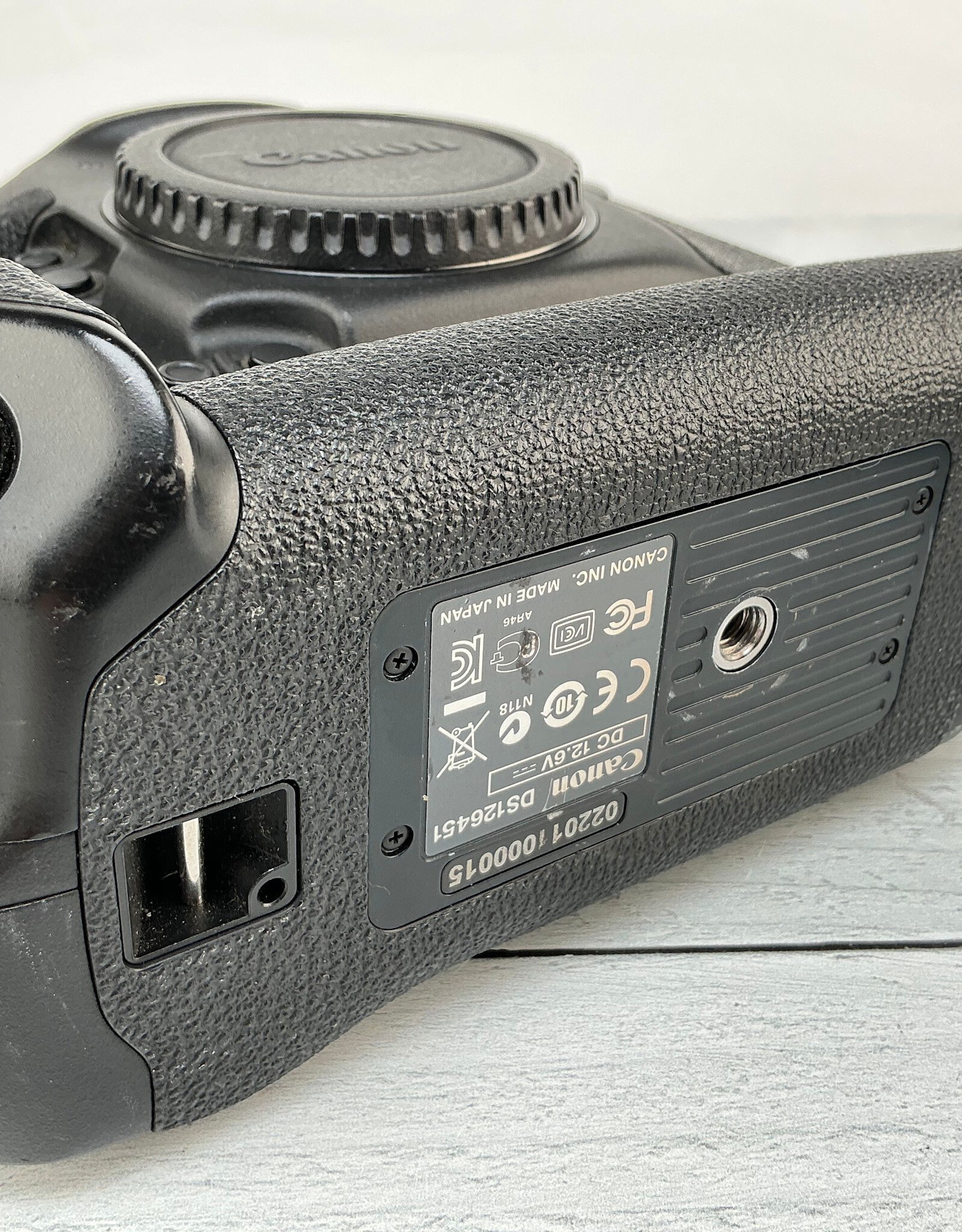 CANON Canon EOS 1D C Camera Body Shutter Count 179k Used Good