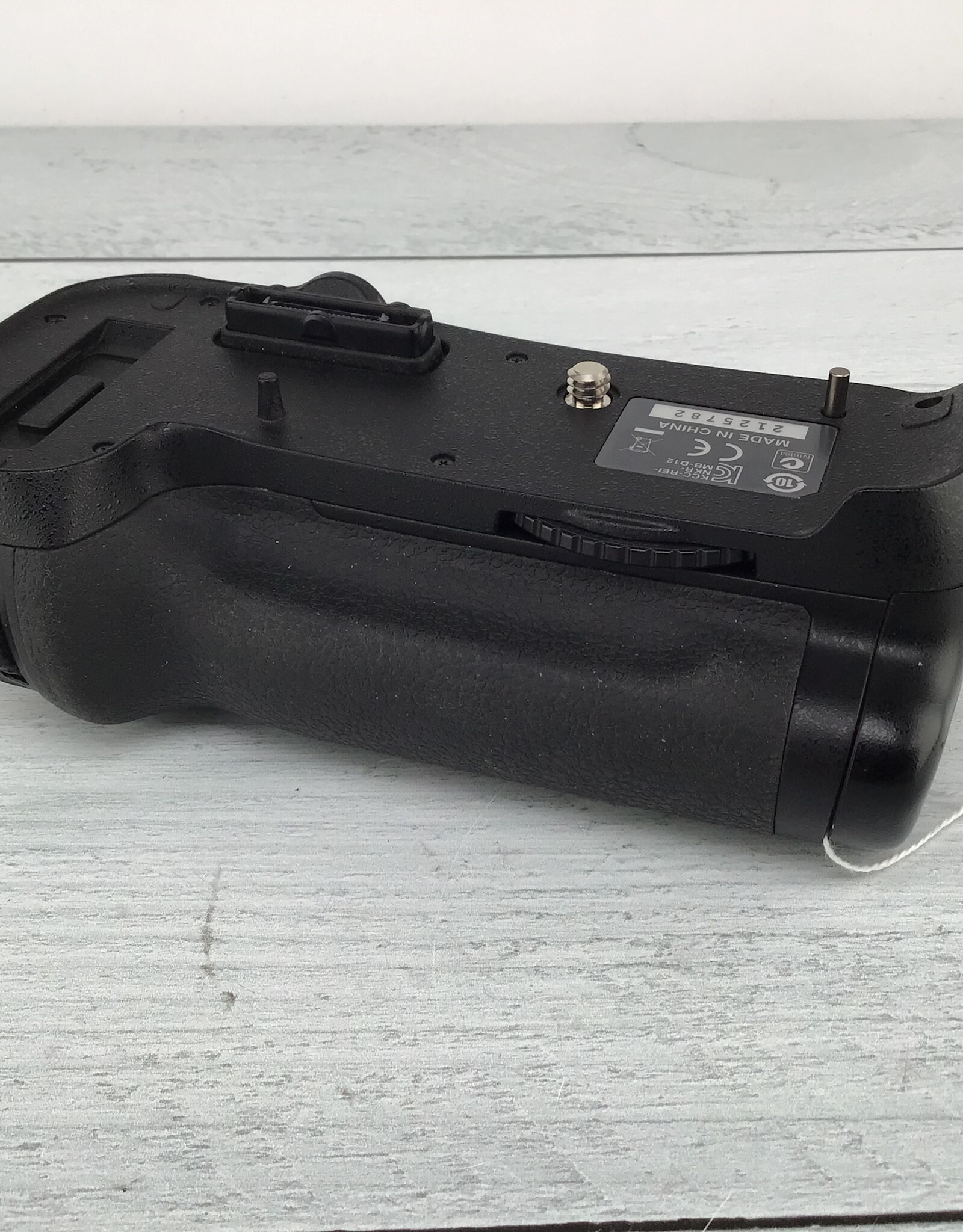 NIKON Nikon MB-D12 Battery Grip for D810 Used Good