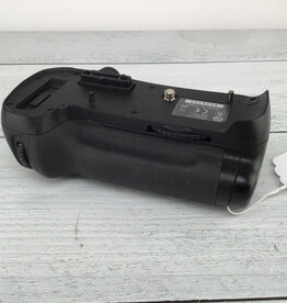 NIKON Nikon MB-D12 Battery Grip for D810 Used Good