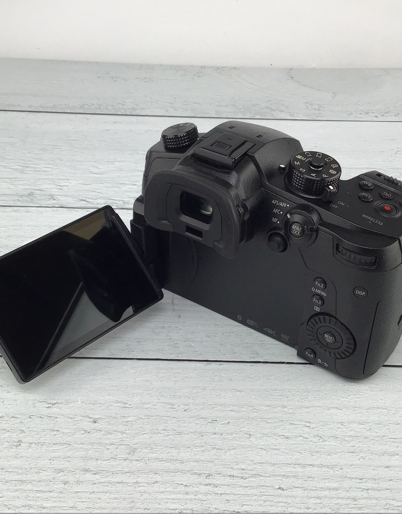 PANASONIC Panasonic GH5 Camera Body Used Good