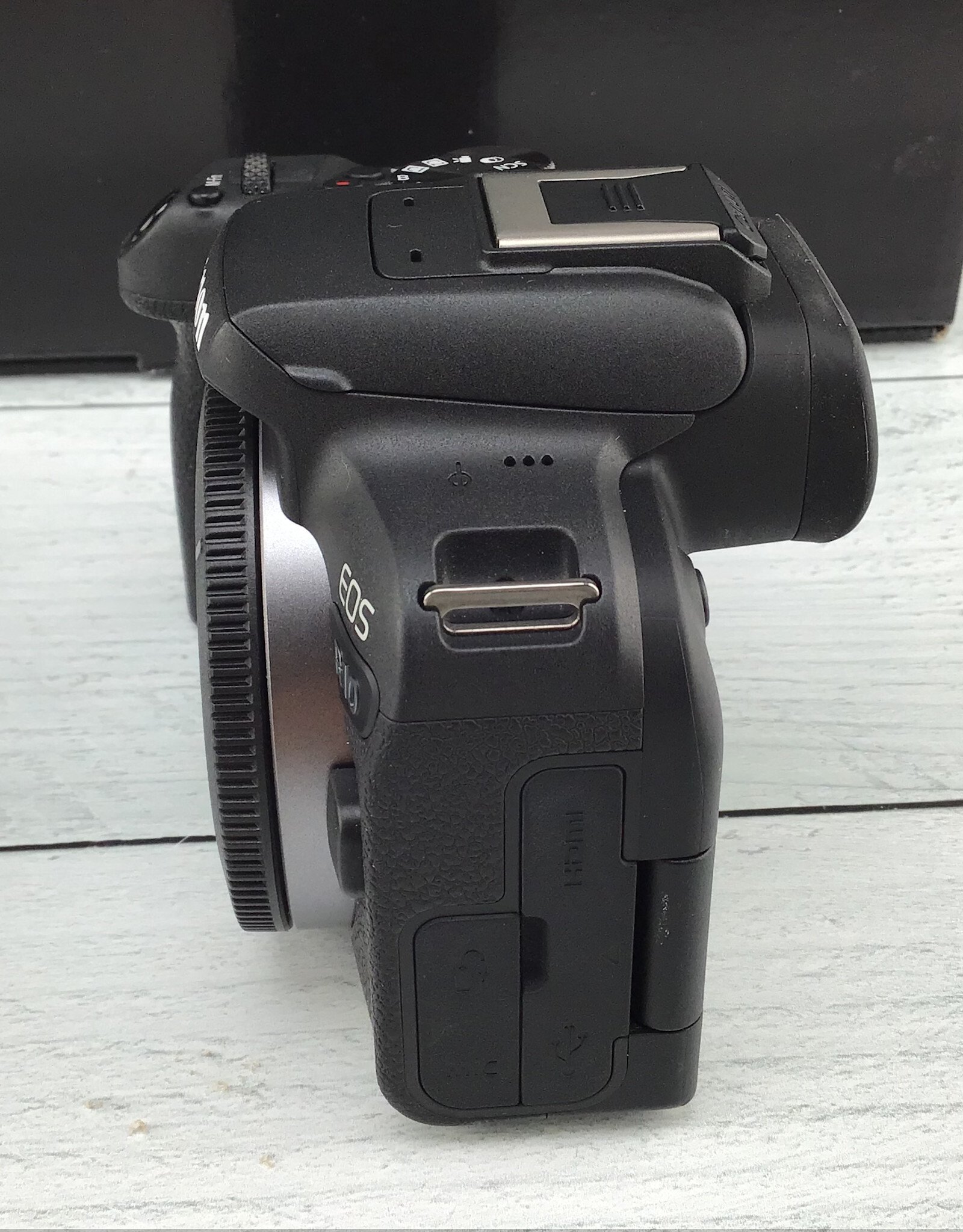 CANON Canon EOS R10 Camera Body in Box Used EX