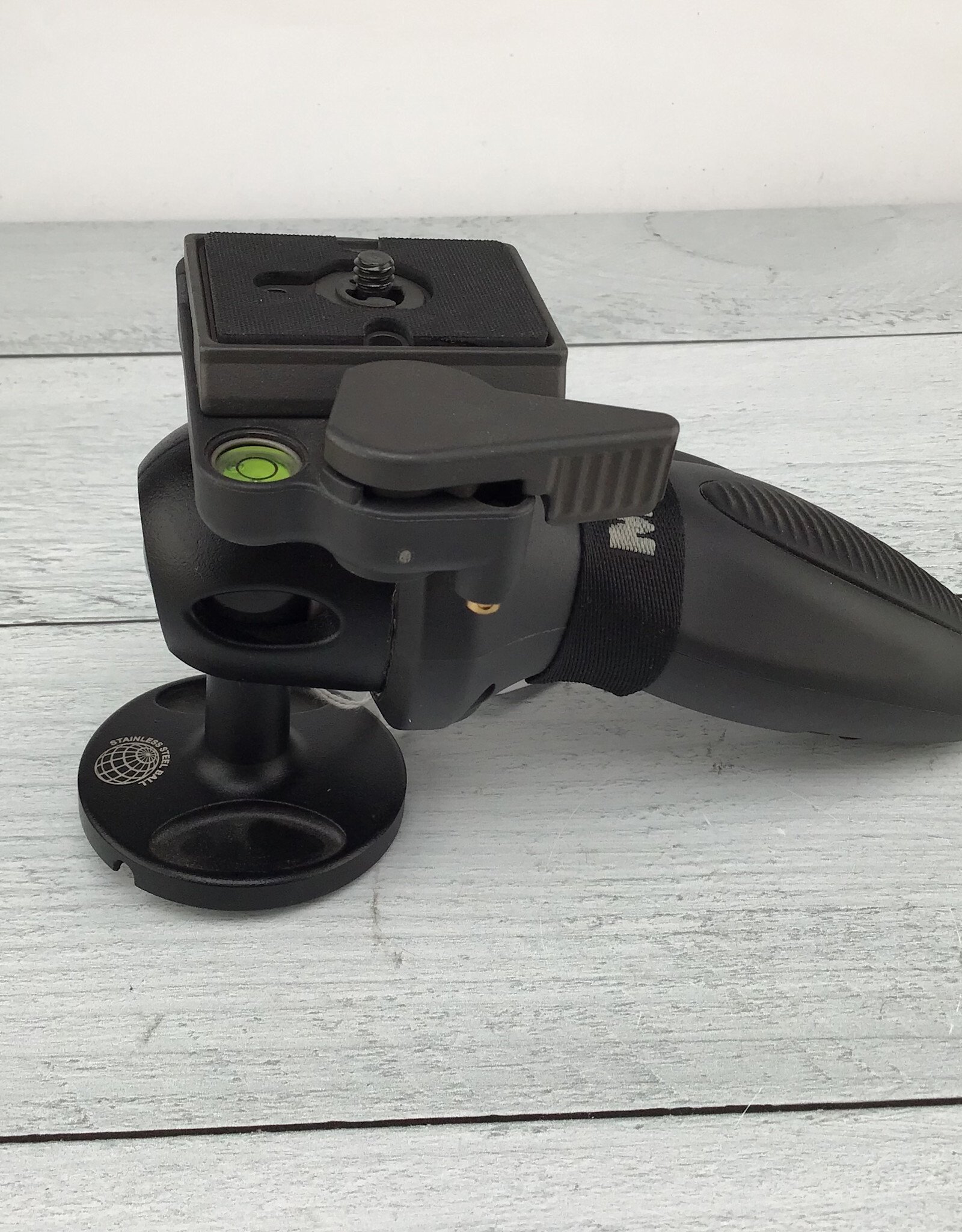 MANFROTTO Manfrotto 324RC2 Grip Ball Head Used Good