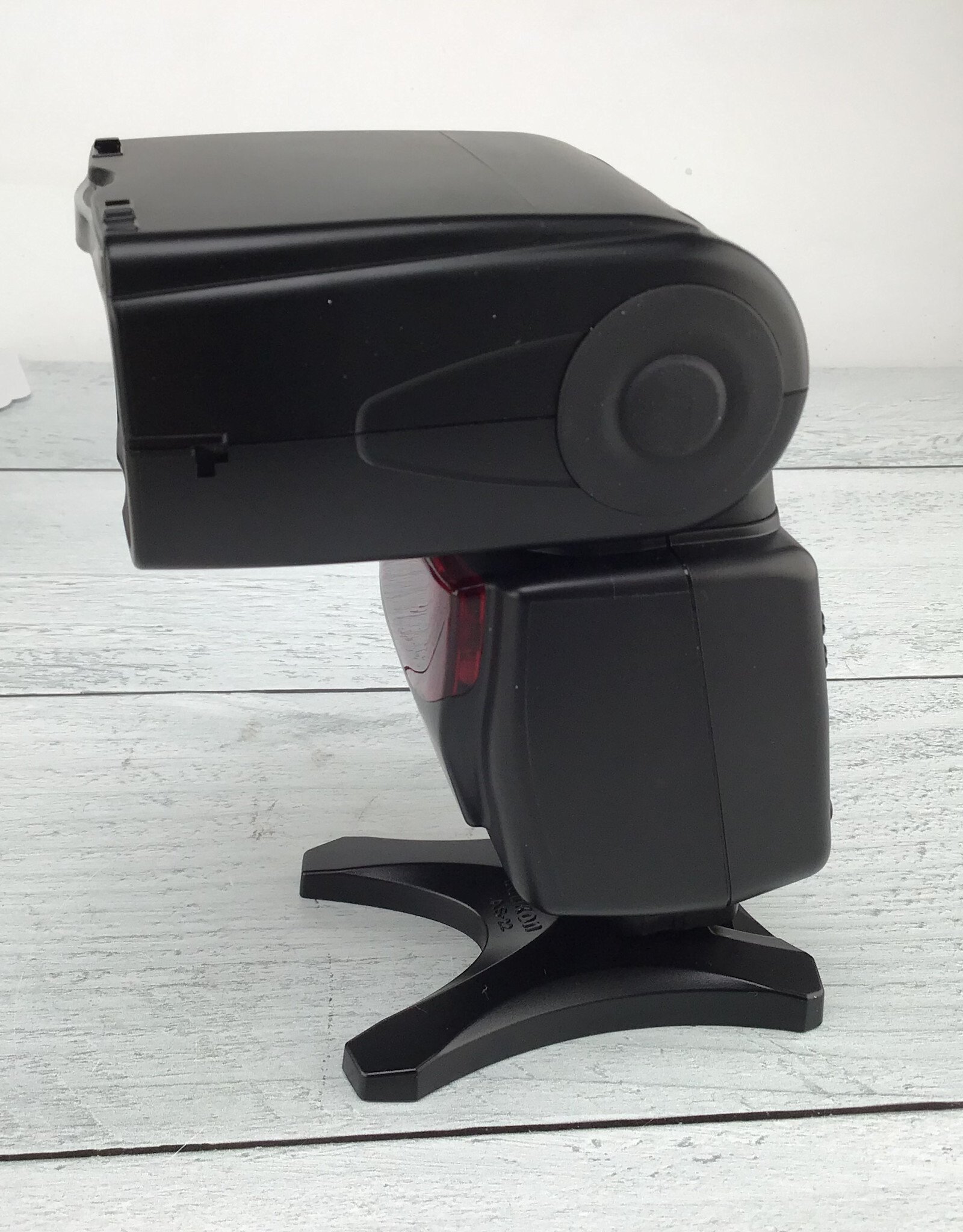 NIKON Nikon SB-700 Speedlight Flash in Case Used Good