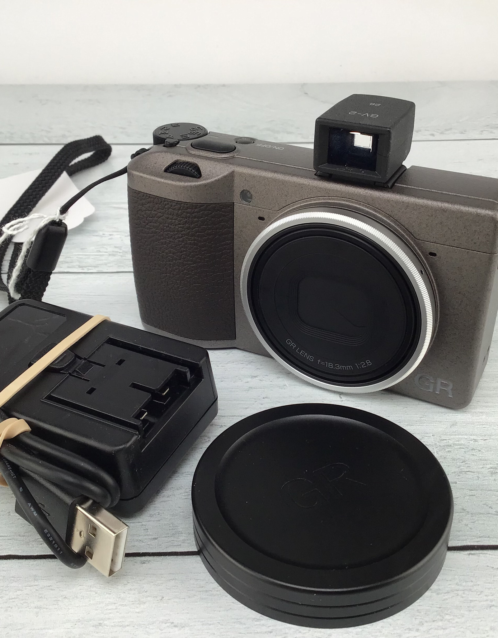 Ricoh Ricoh GR III Camera w/ GV-2 Finder Diary Edition Used Good