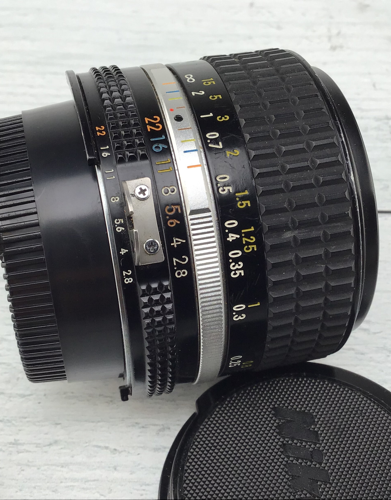 NIKON Nikon AI-S 28mm f2.8 Lens Used Fair