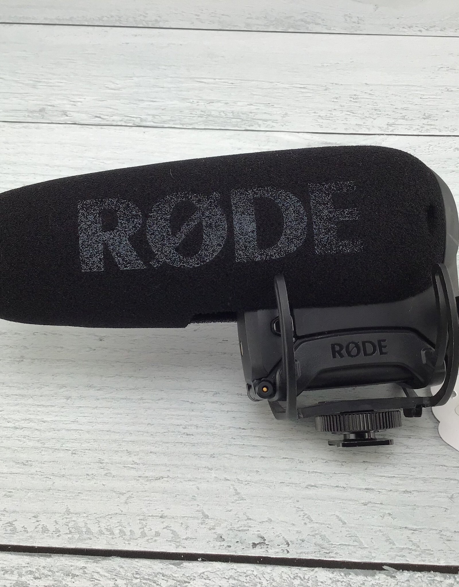 RODE Rode Video Mic Pro + w/cords Used Good