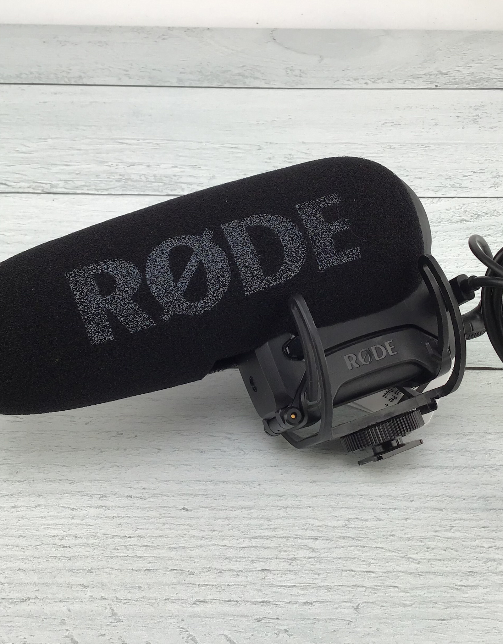 RODE Rode Video Mic Pro + w/cords Used Good