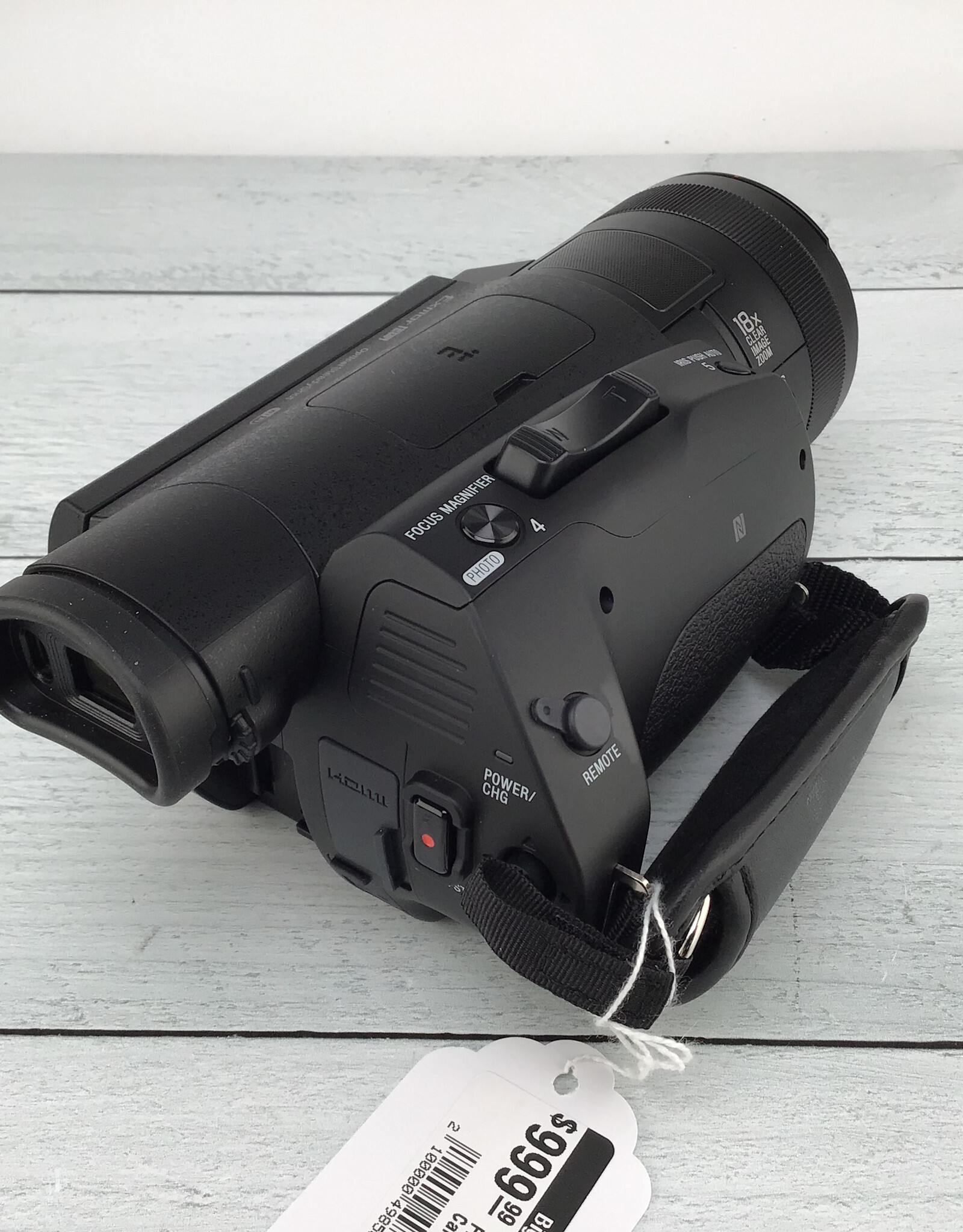 SONY Sony Handycam FDR-AX700 Camcorder No Charger Used Good