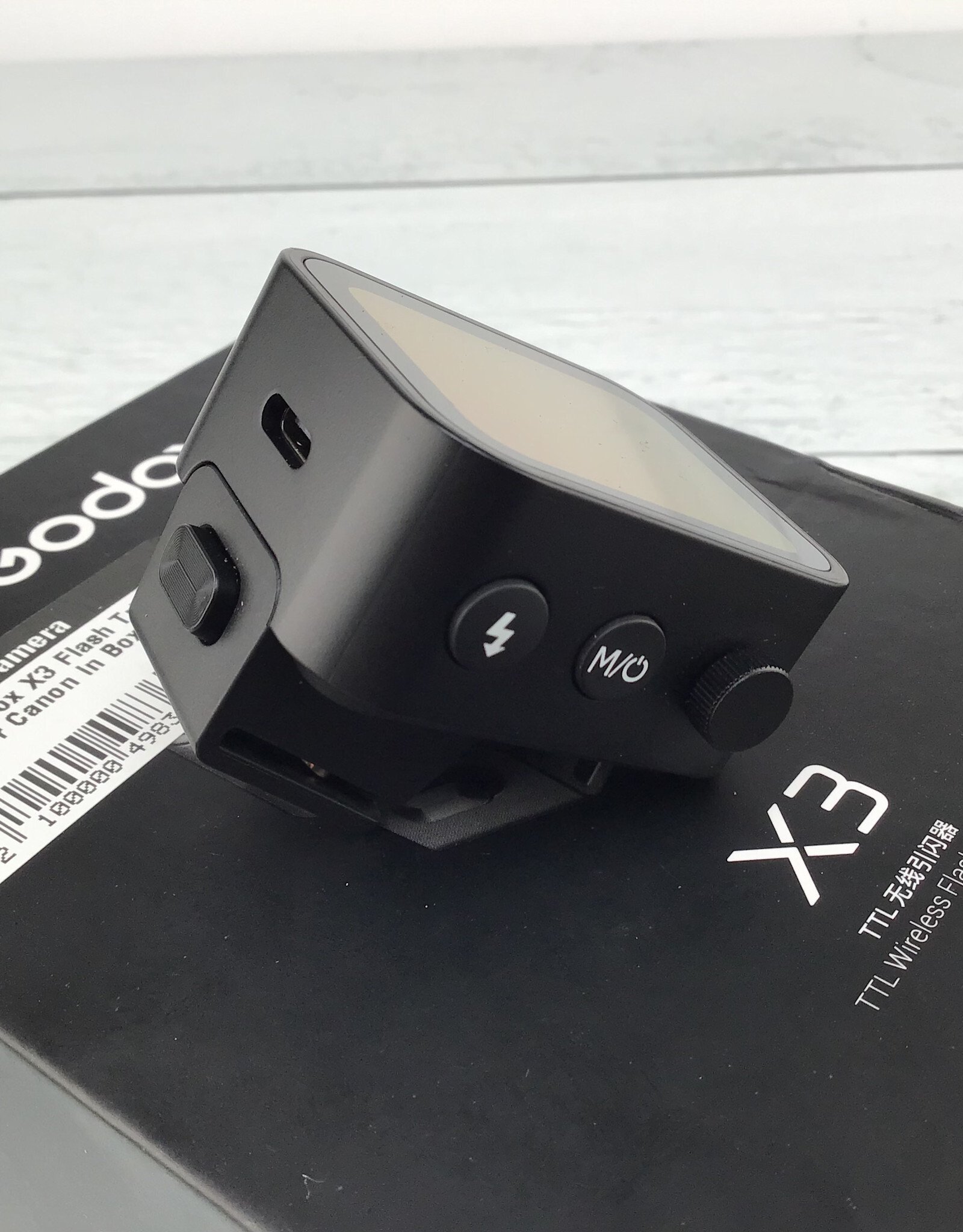 GODOX Godox X3 Flash Trigger for Canon in Box Used EX