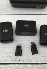 DJI DJI Wireless Mic Dual Set 2-tran 1-Recv charge station Used Good