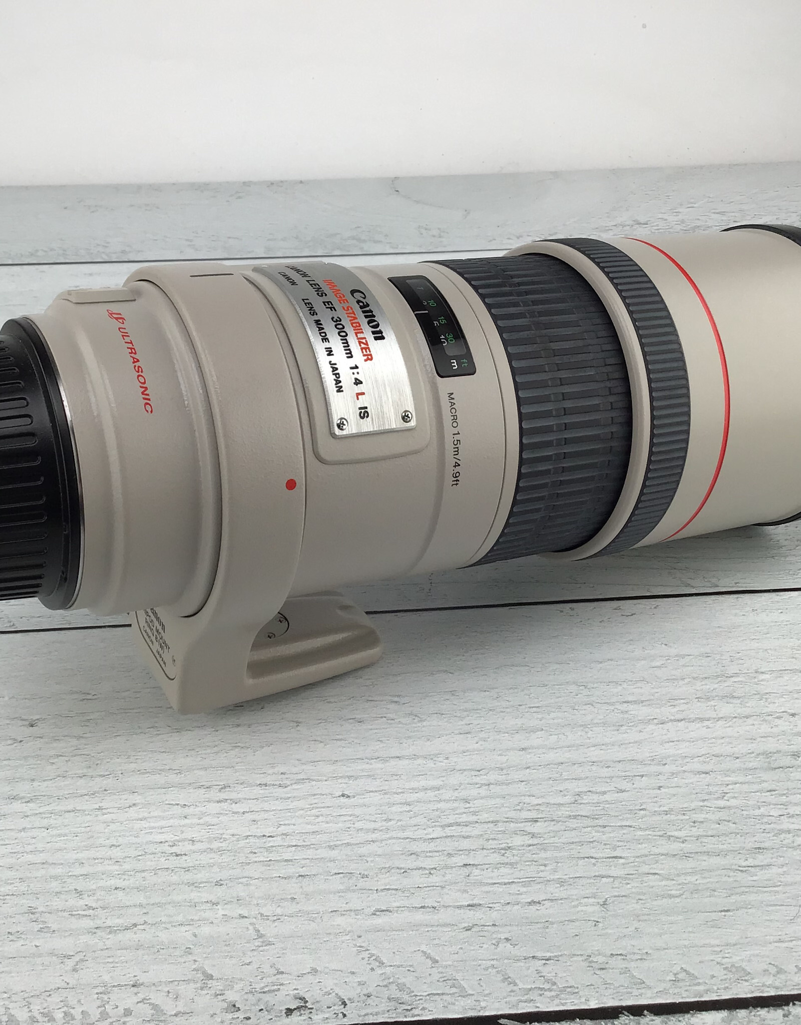 CANON Canon EF 300mm f4 L IS Lens Used Good