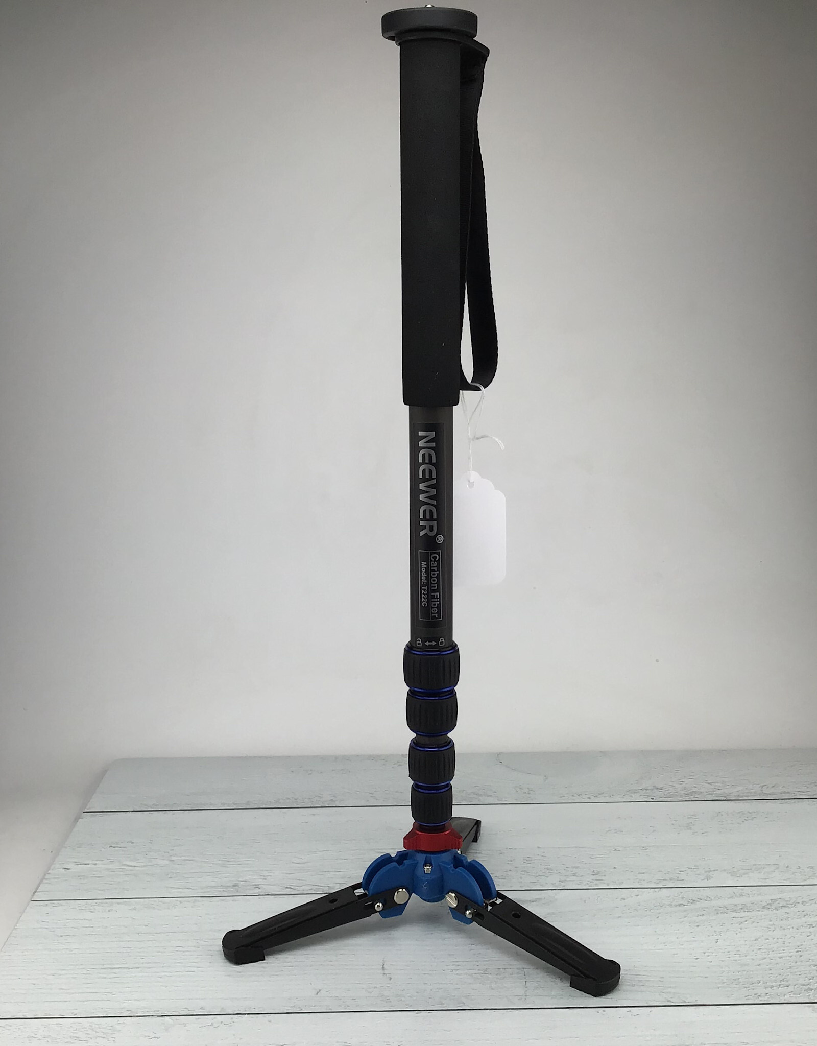 Neewer Neewer T22C Carbon Fiber Monopod Used Good