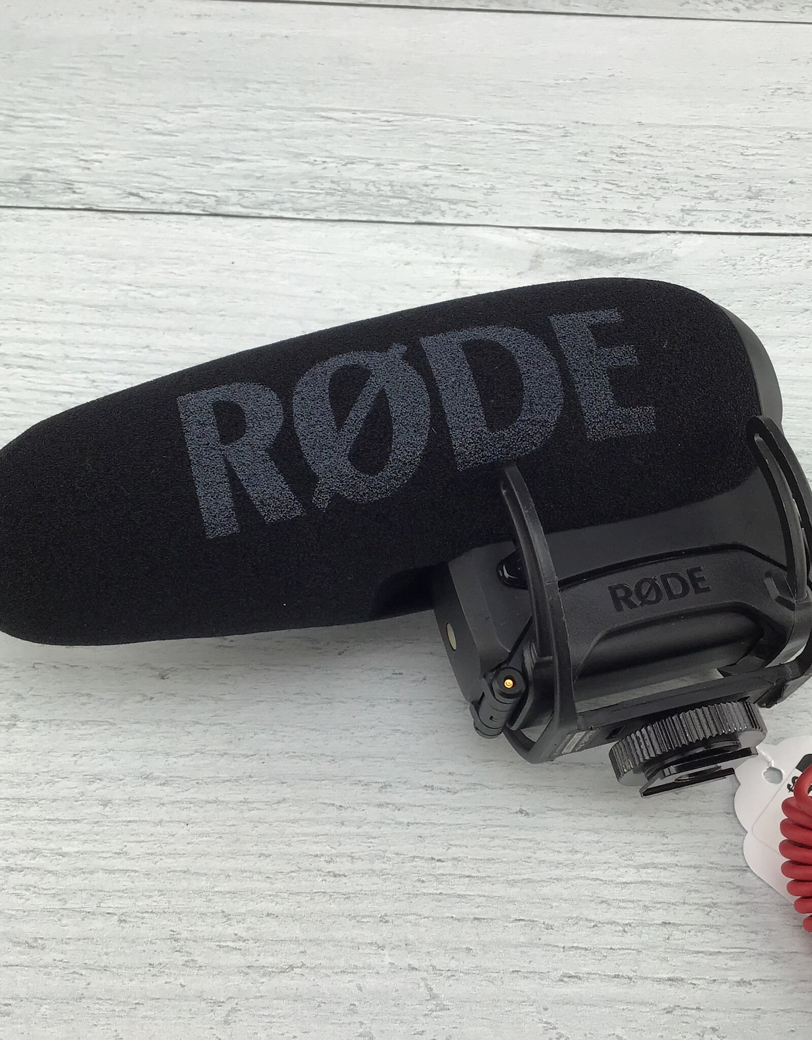 RODE Rode Video Mic Pro + w/cords Used Good