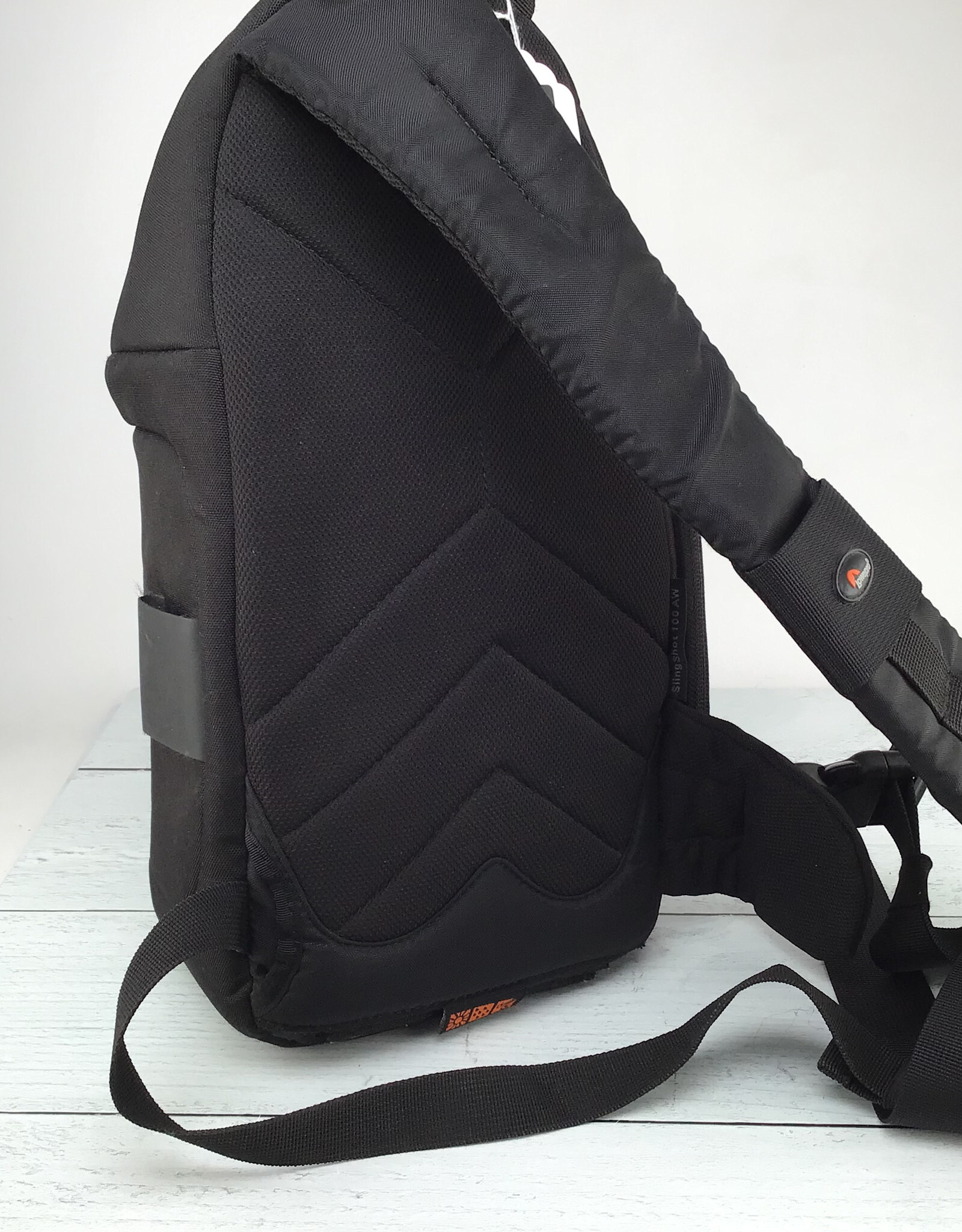 LOWEPRO Lowepro Slingshot 100 AW Camera Bag Used Fair