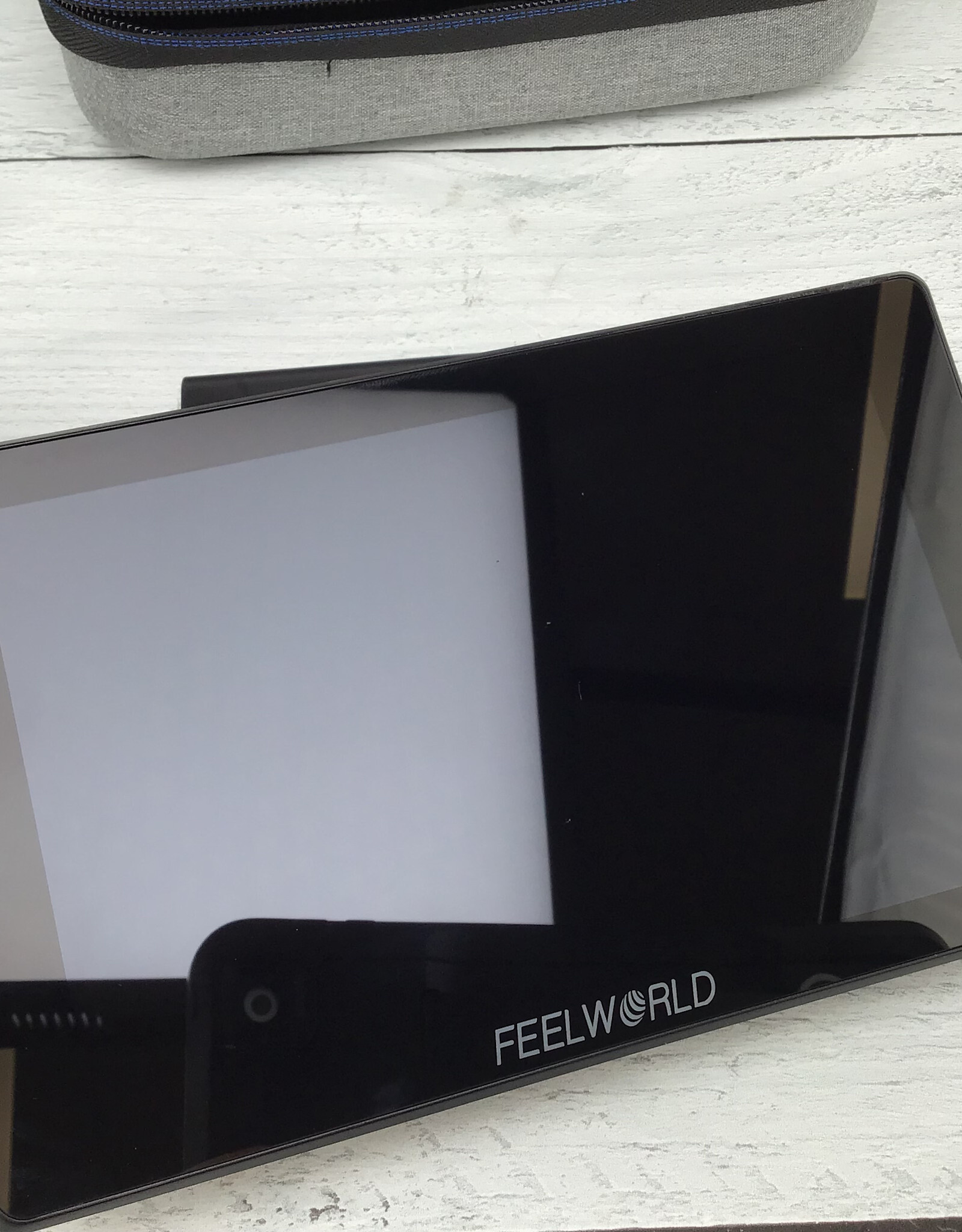 Feelworld Feelworld F7 Plus Field Monitor in Case Used Good
