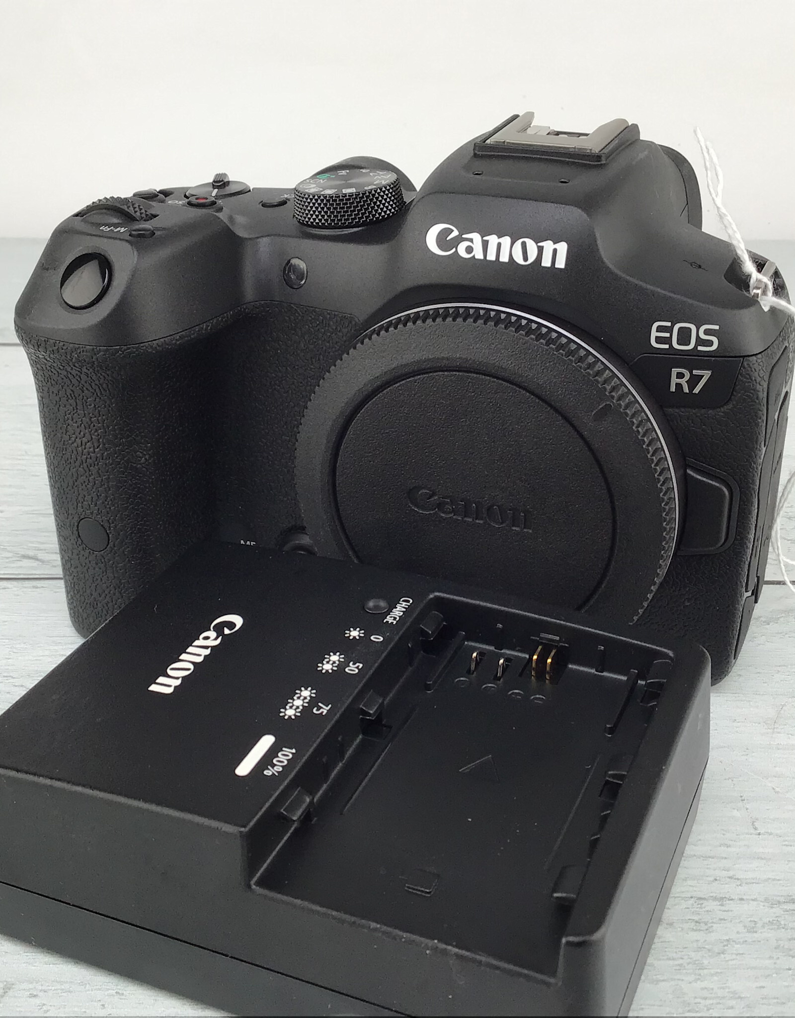 CANON Canon EOS R7 Camera Body Used Good