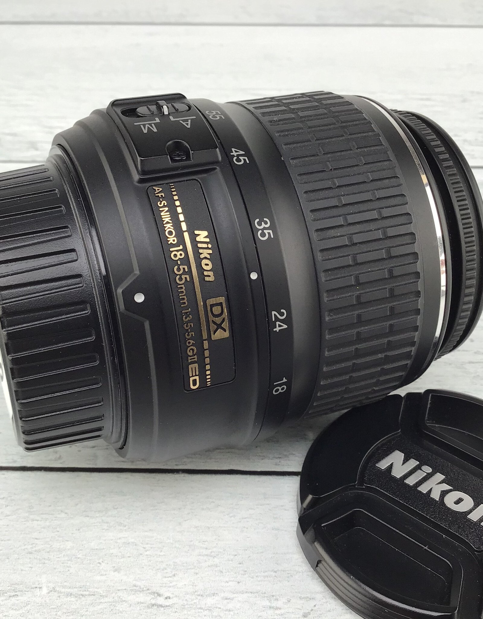 NIKON Nikon AF-S DX Nikkor ED 18-55mm f3.5-5.6 G II Lens Used Good