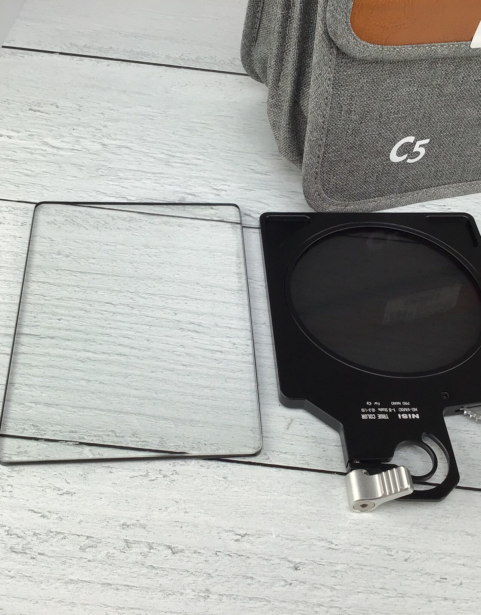 Nisi Nisi C5 Cinema Matte Box Kit in Case Used Good