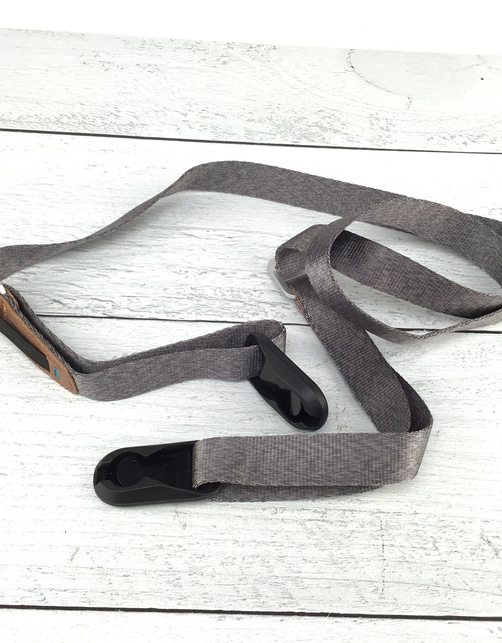 Peak Design Leash Strap Ash No Anchors Used Good