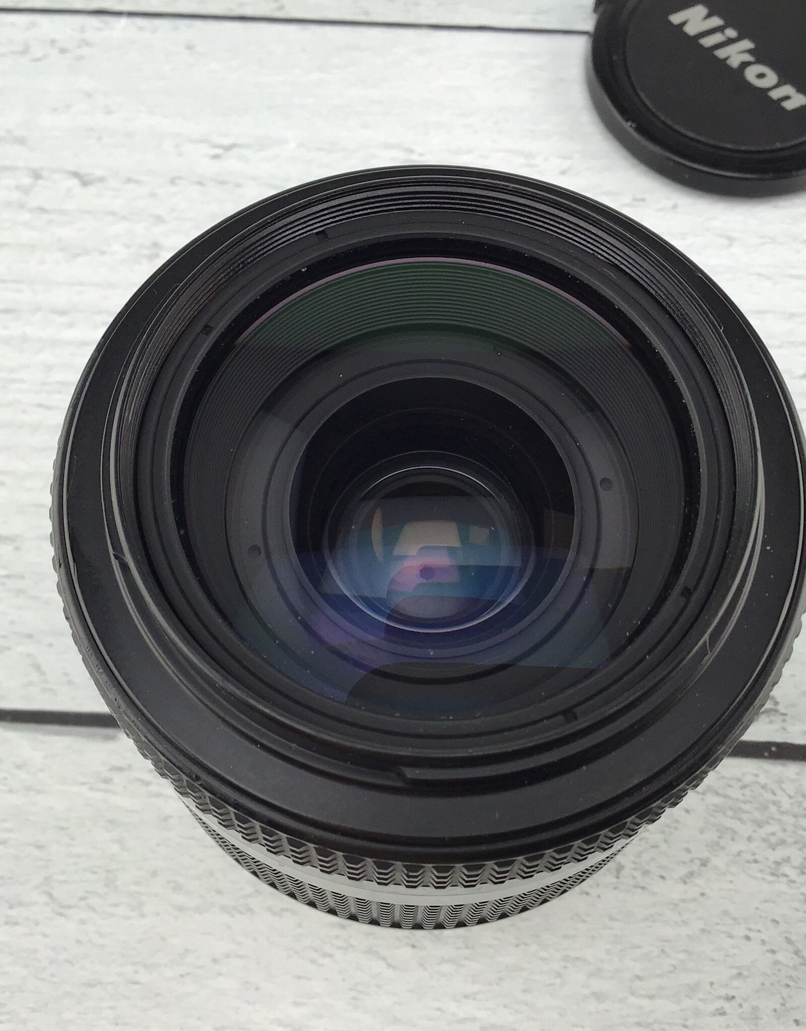 NIKON Nikon AF Nikkor 35-105mm f3.5-4.5 D Lens Used Good