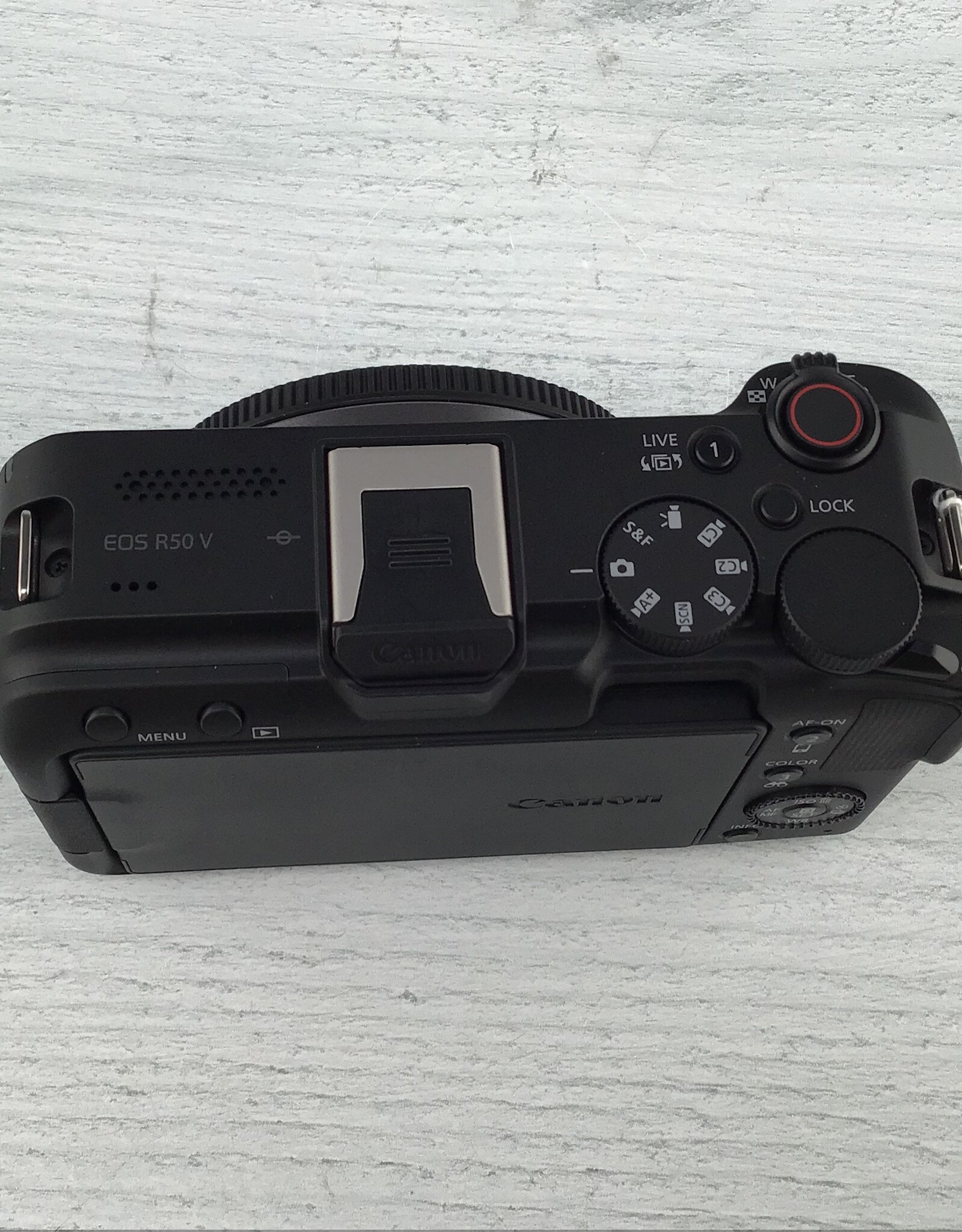 CANON Canon EOS R50 V Camera Used Good