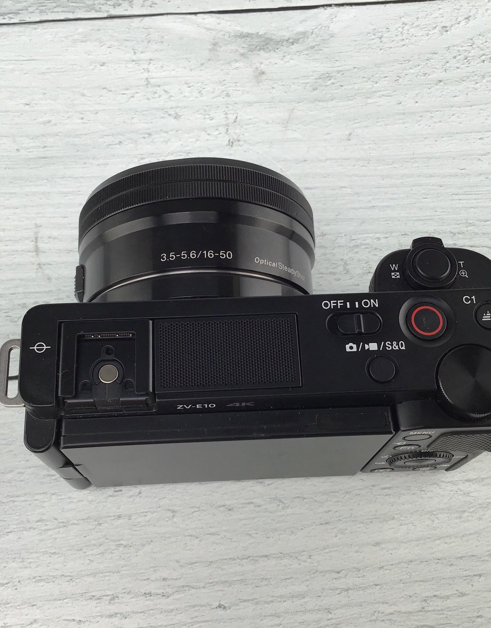 SONY Sony ZV-E10 Camera w/ 16-50mm Lens in Box Used Fair