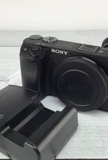 SONY Sony A6400 Camera Body w/ Charger Used Good
