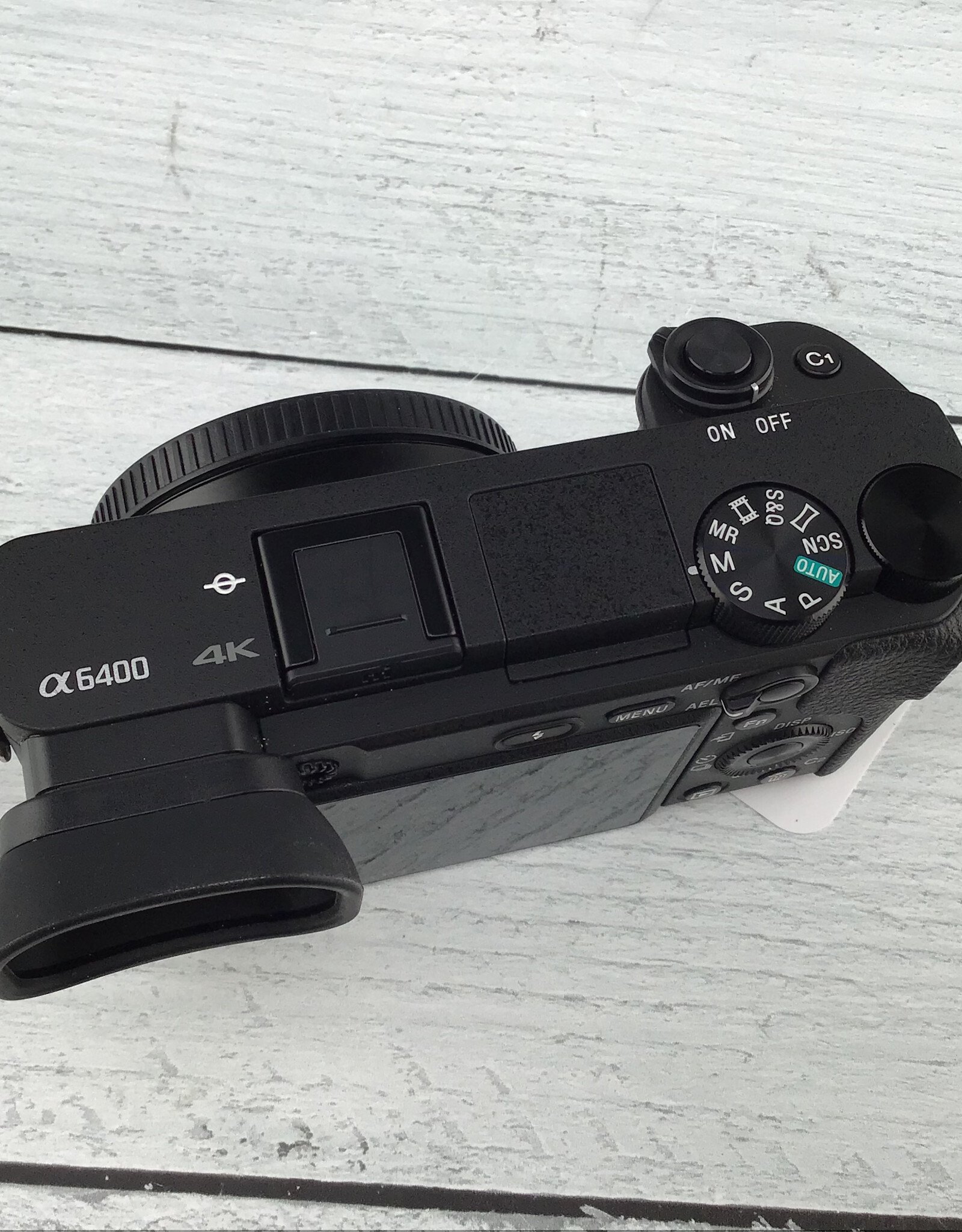 SONY Sony A6400 Camera Body w/ Charger Used Good