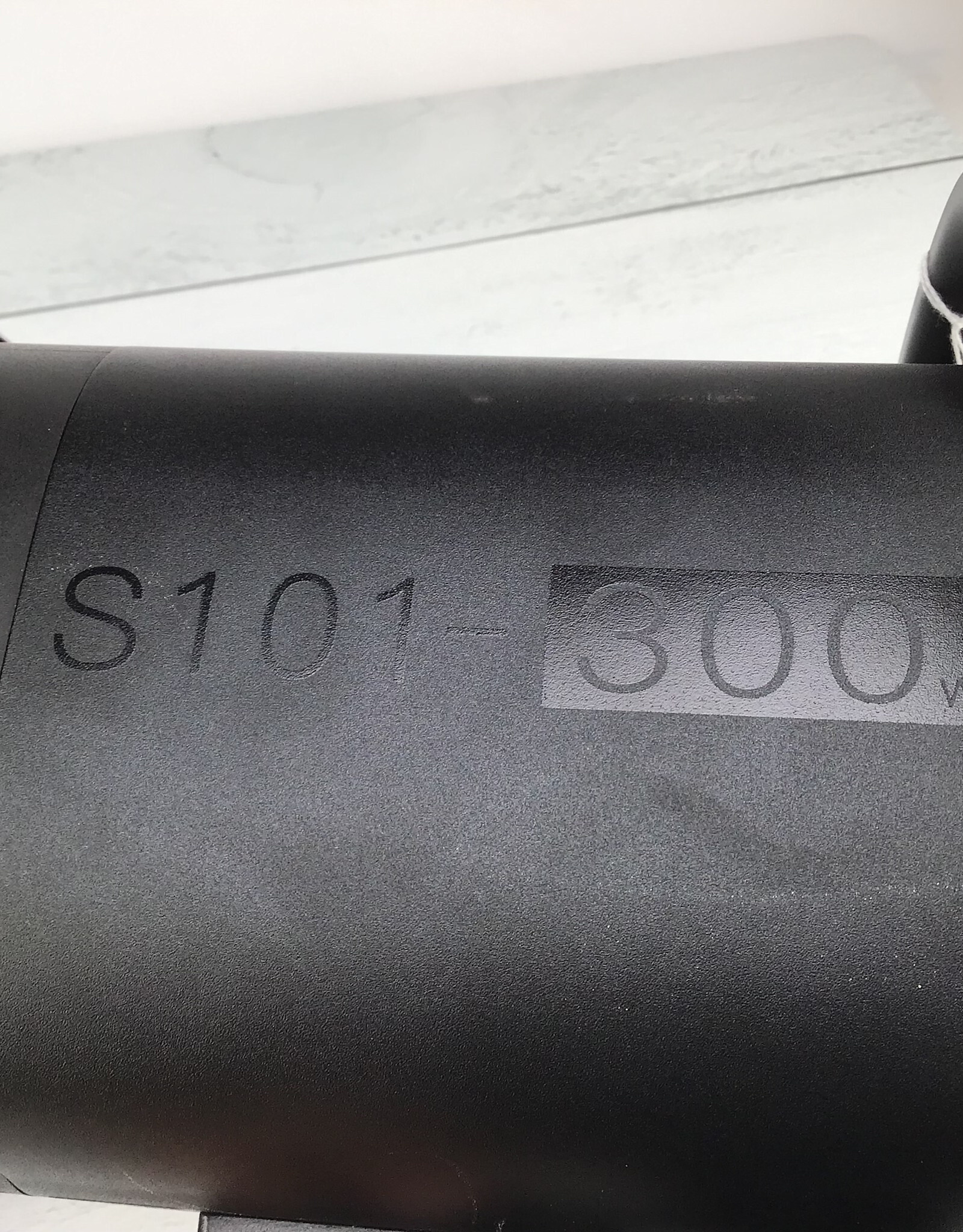 Neewer Neewer S101 300 Watt Strobe w/ Trigger Set Used Good