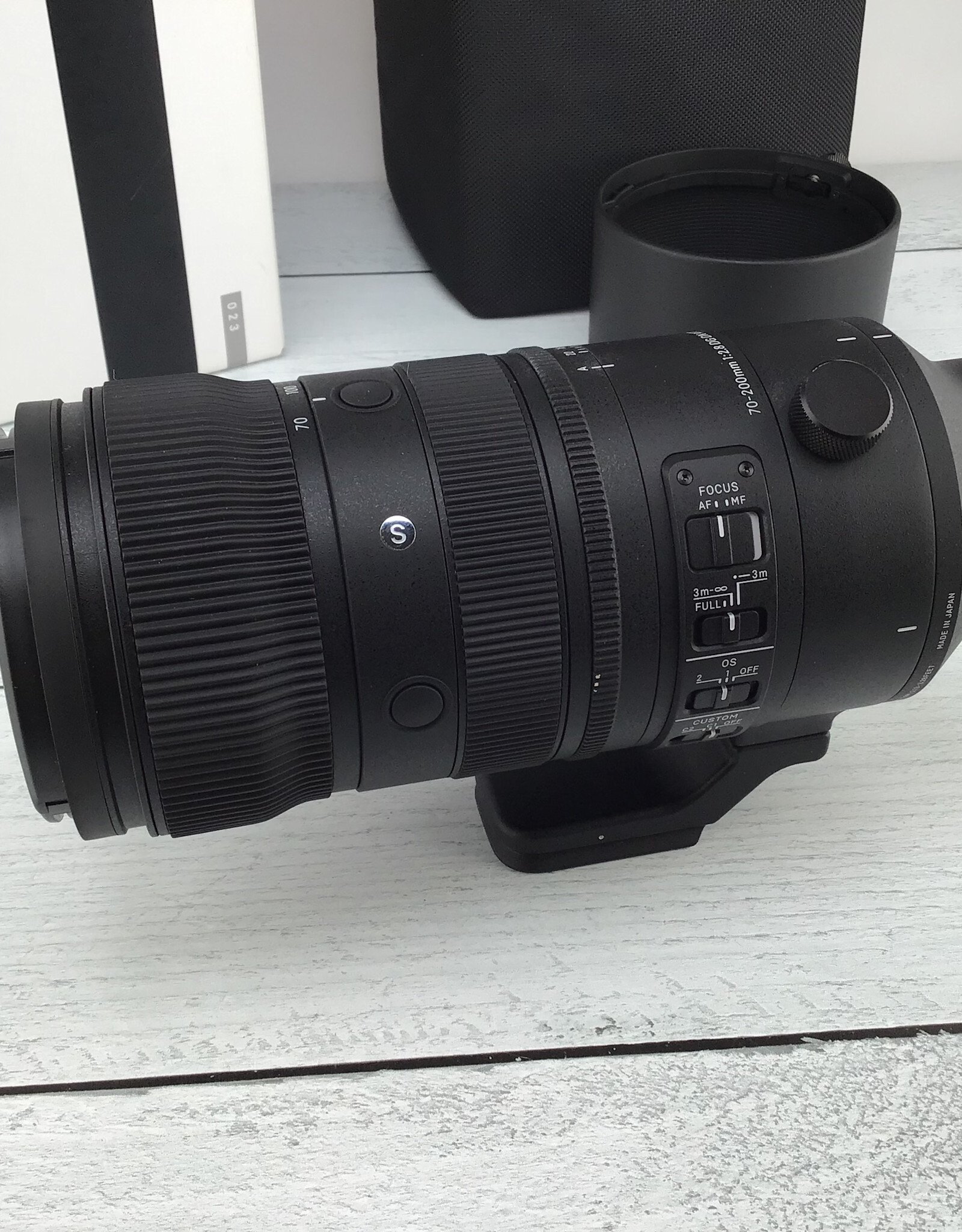 SONY Sigma 70-200mm f2.8 DG DN OS Sports Lens for Sony in Box Used Good