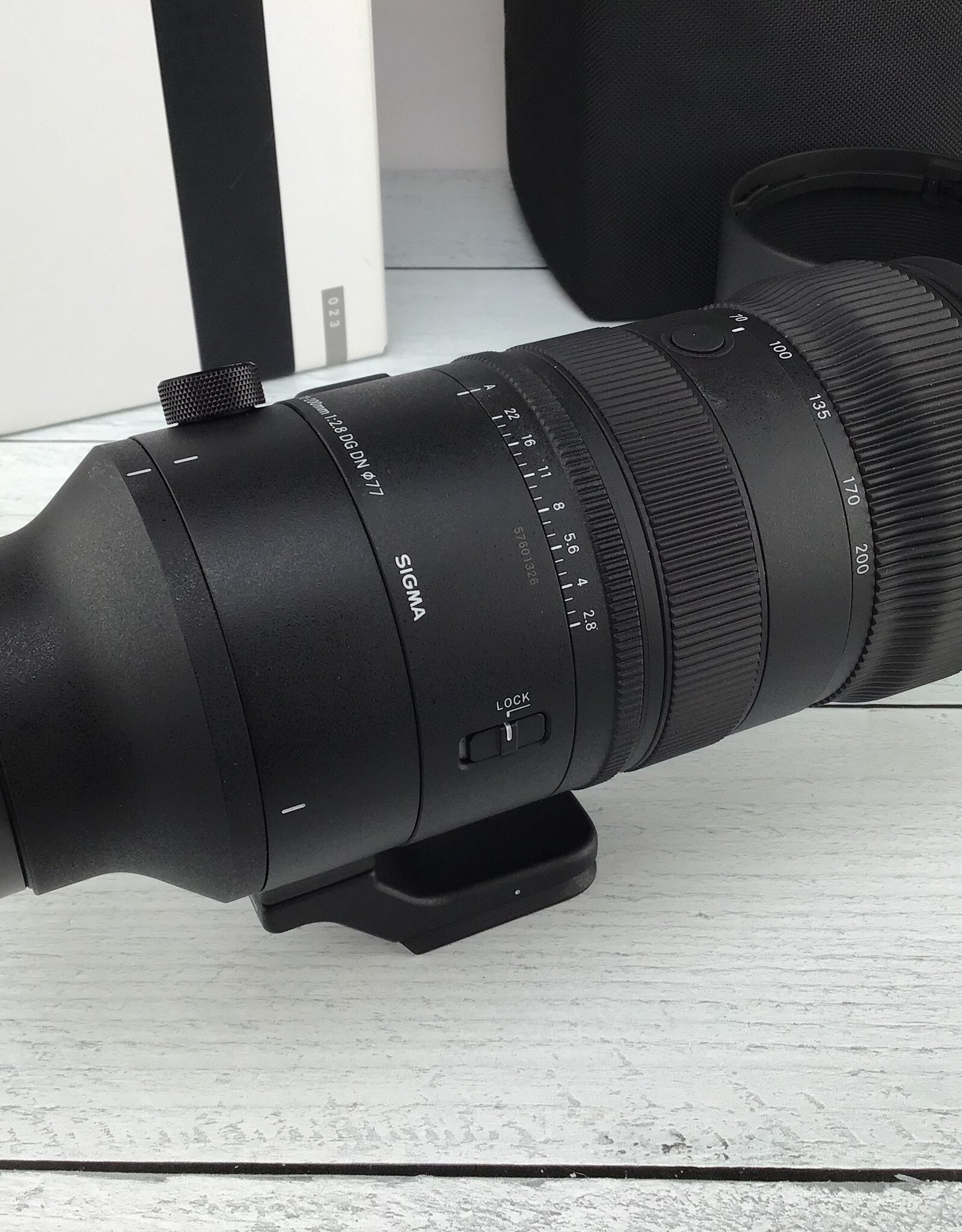 SONY Sigma 70-200mm f2.8 DG DN OS Sports Lens for Sony in Box Used Good