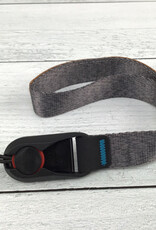 Peak Design Cuff Strap Grey used Good