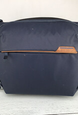 Peak Design Everyday Sling Camera Bag Blue Used Good