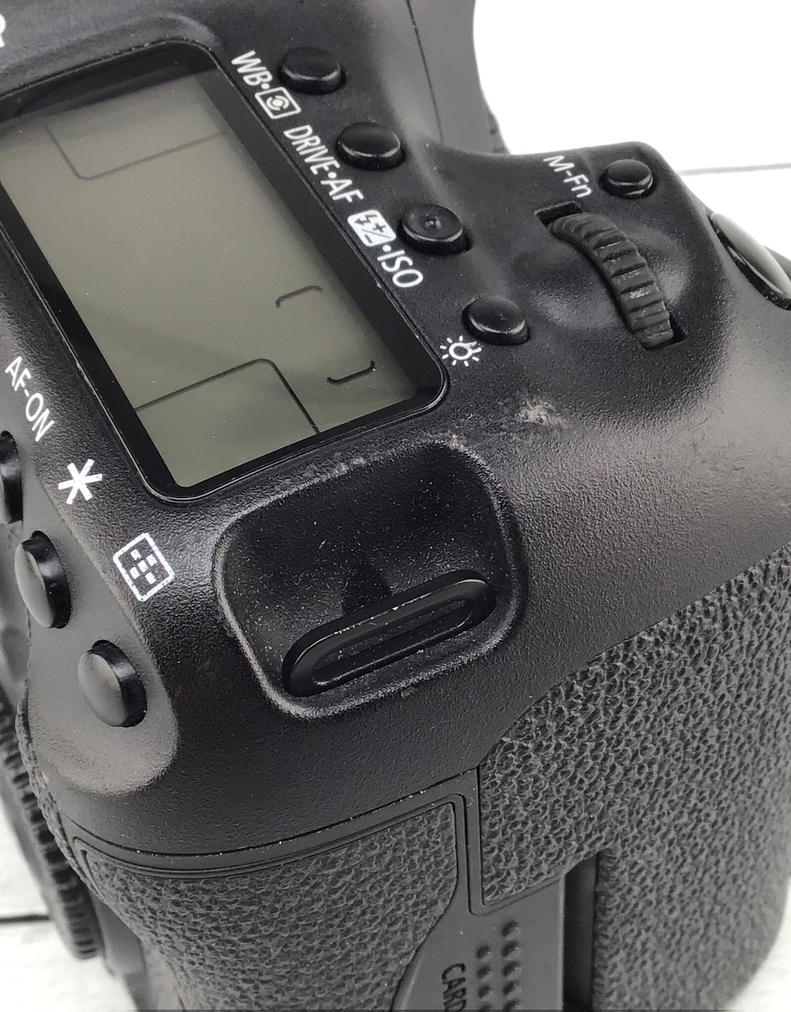 CANON Canon EOS 7D Mark II Camera Body Used Good